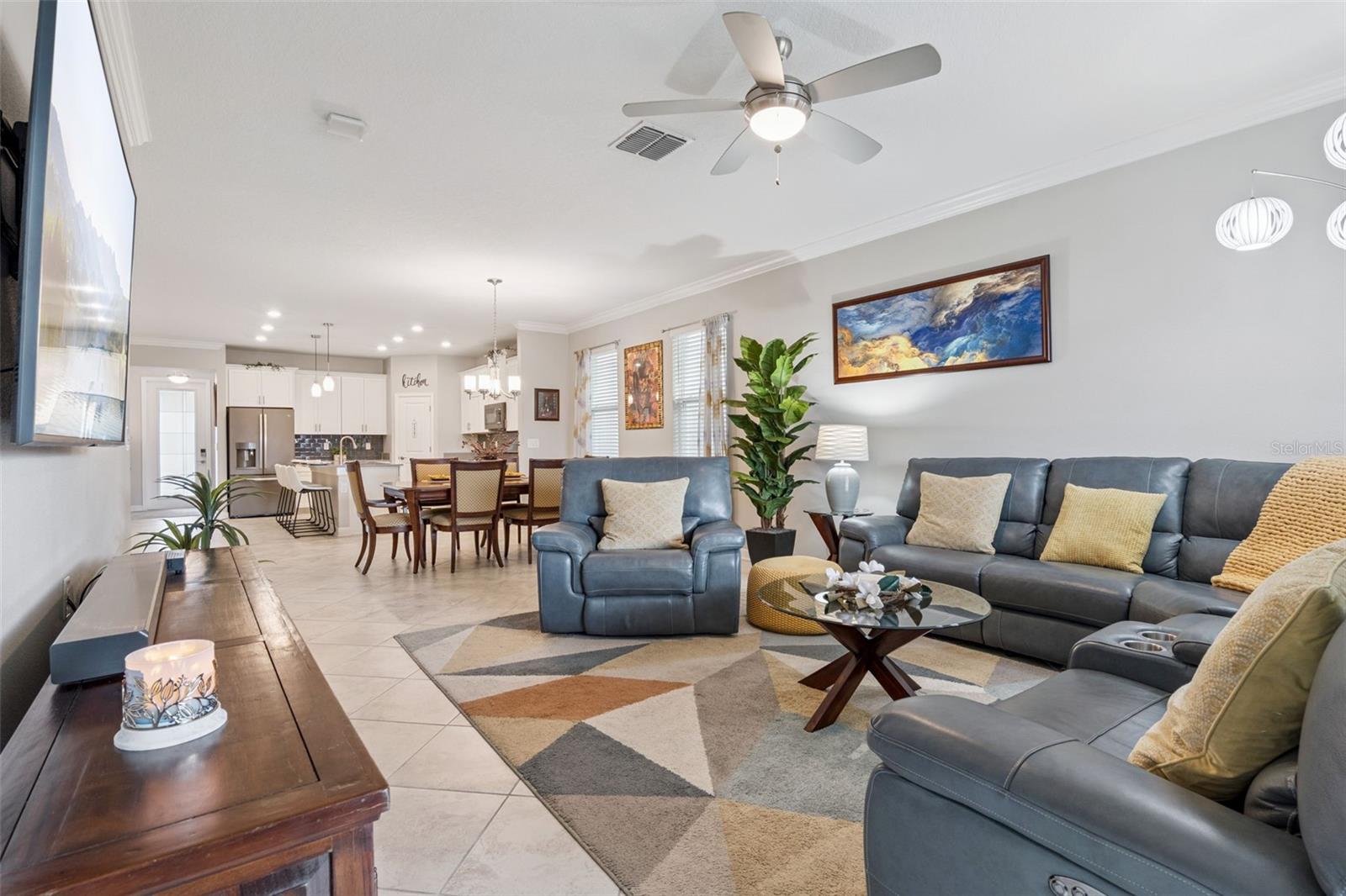 11928 AMPERSAND DR