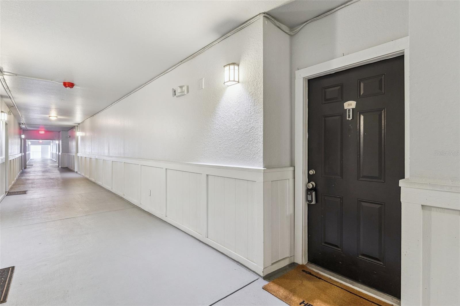 202 E SOUTH ST #2039