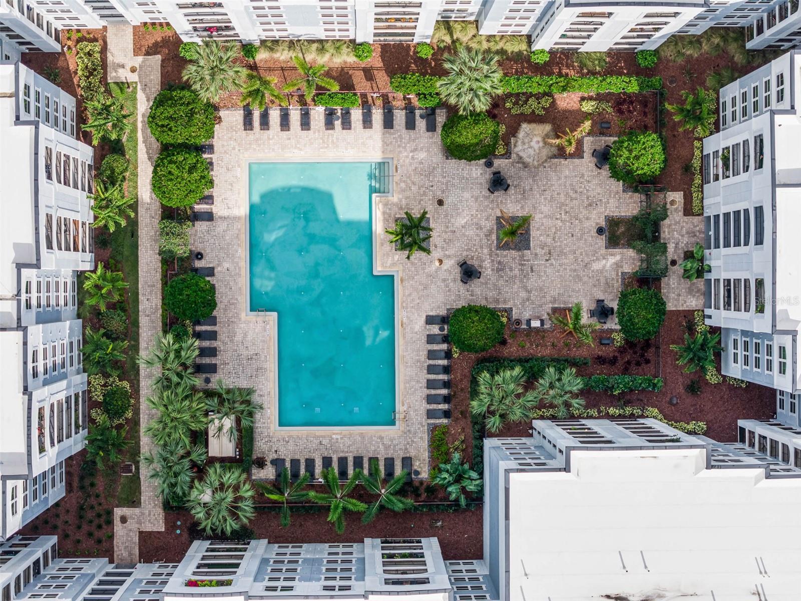 202 E SOUTH ST #2039