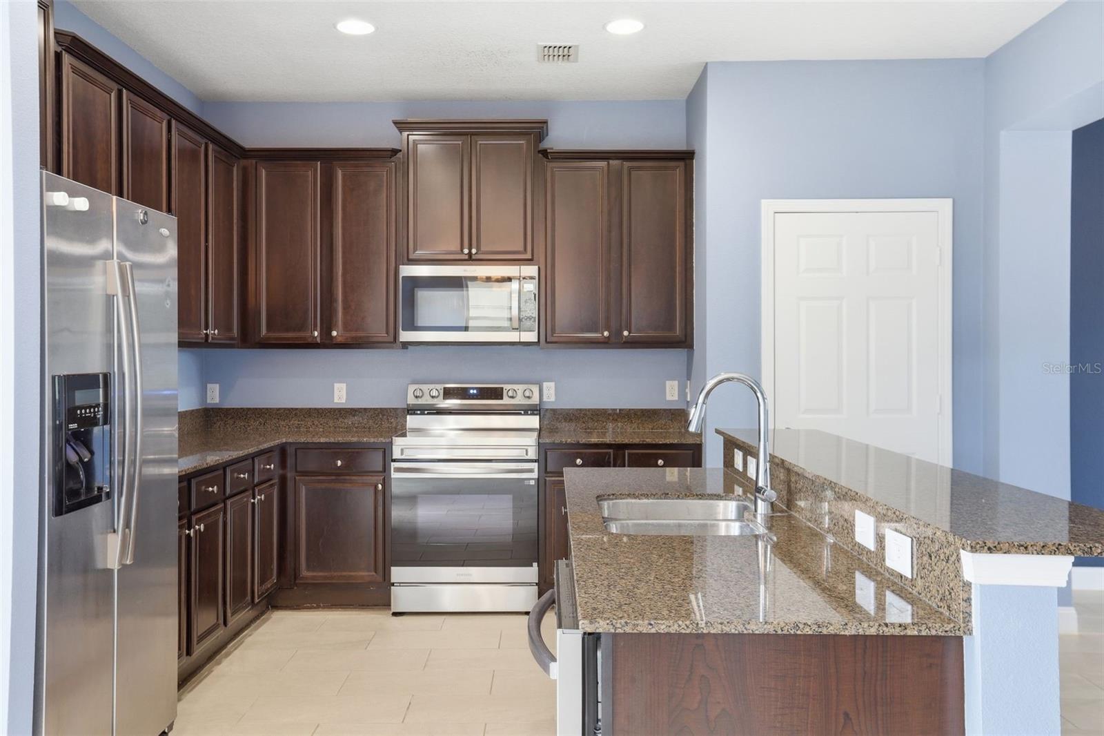 1347 ALSTON BAY BLVD