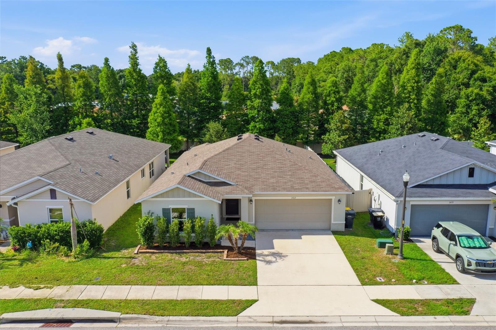 7437 IBIS DR
