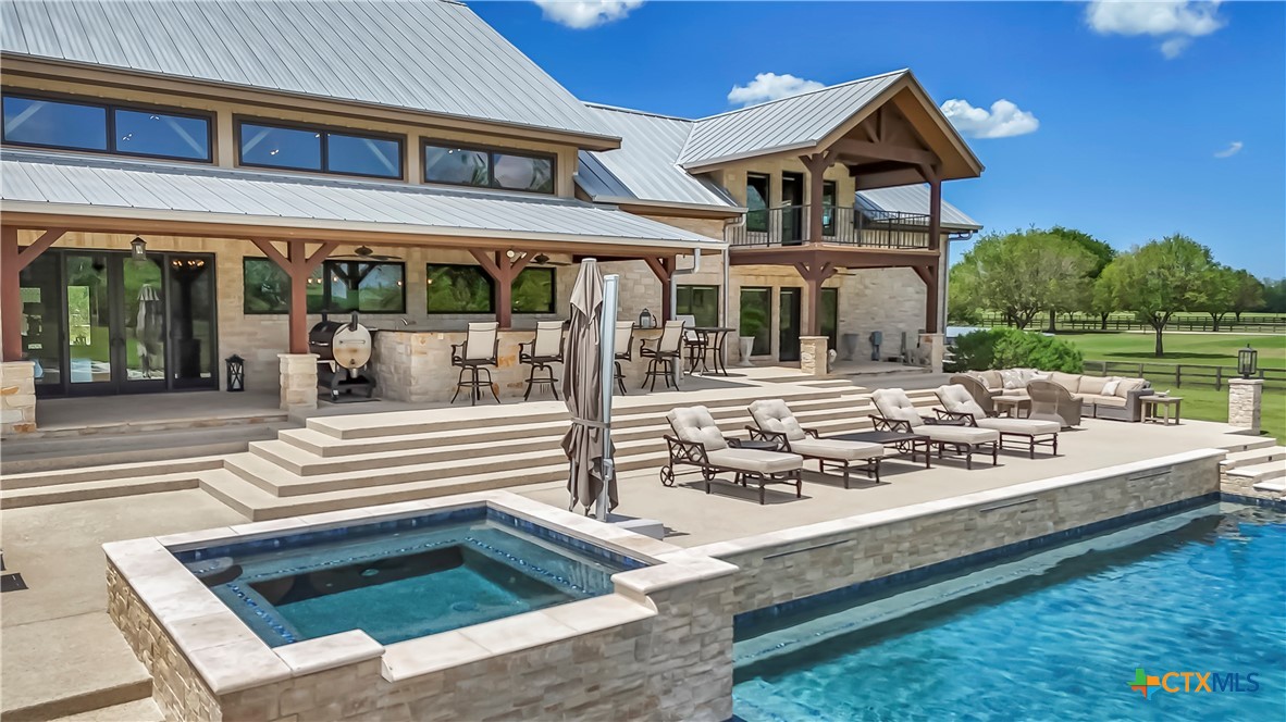 1000 River Trace Drive