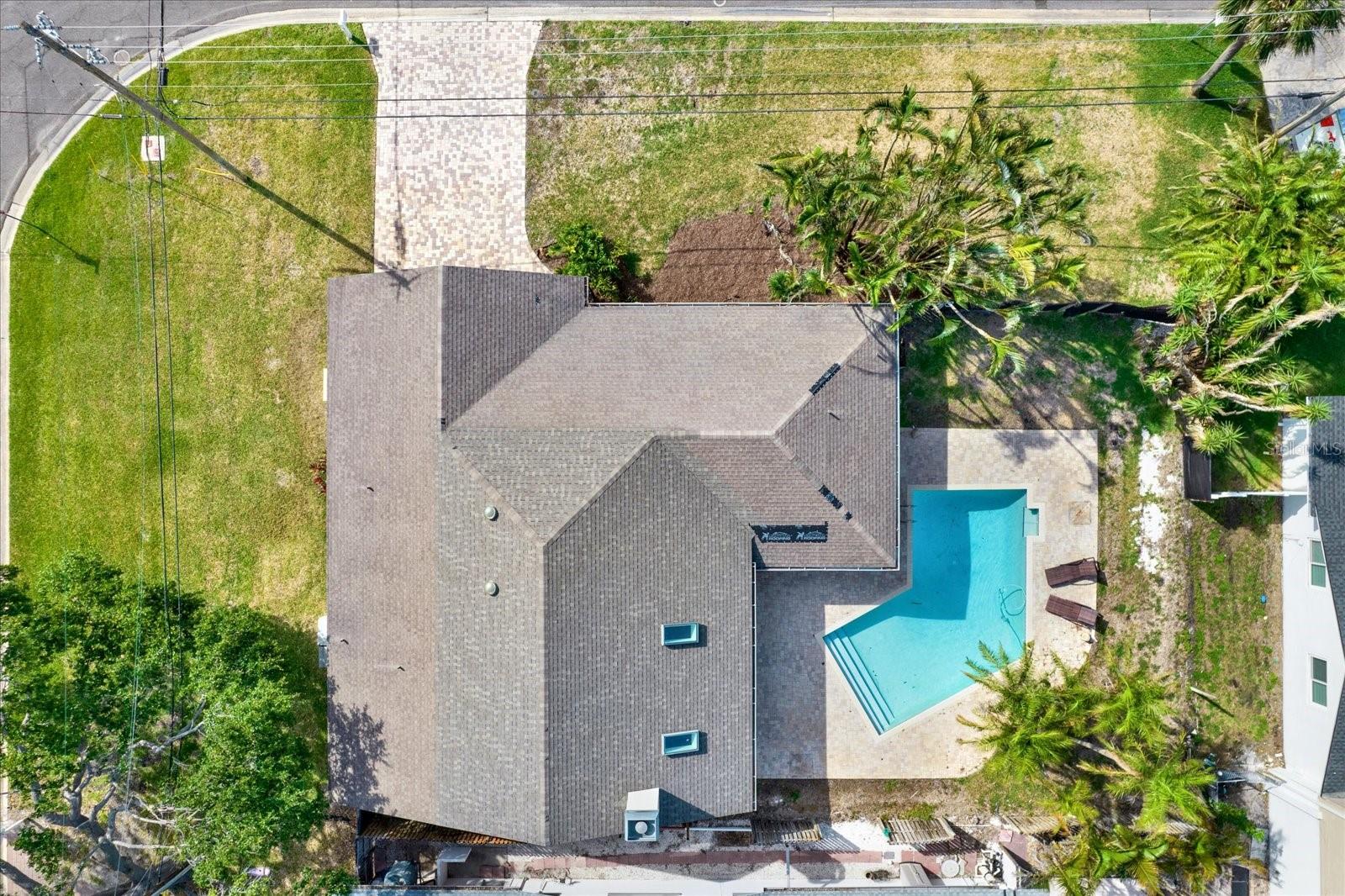 680 CAPRI BLVD