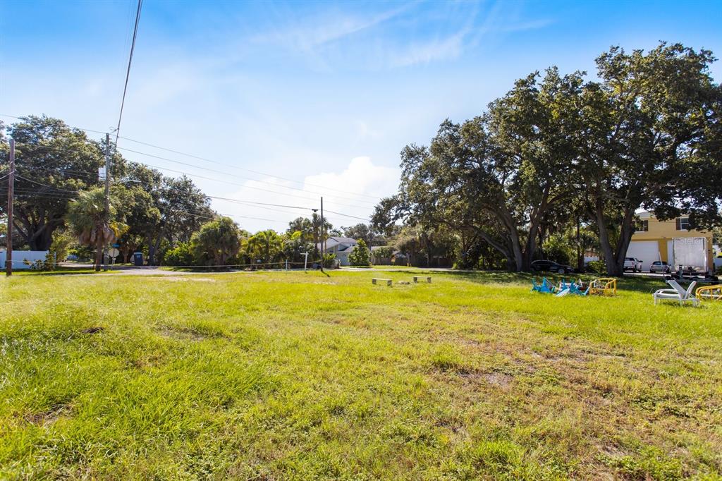 5119 23RD AVENUE Unit: Lot 1