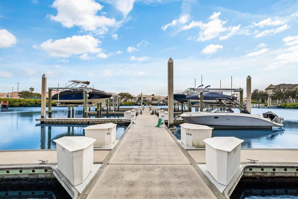 4336 SPINNAKER COVE LANE