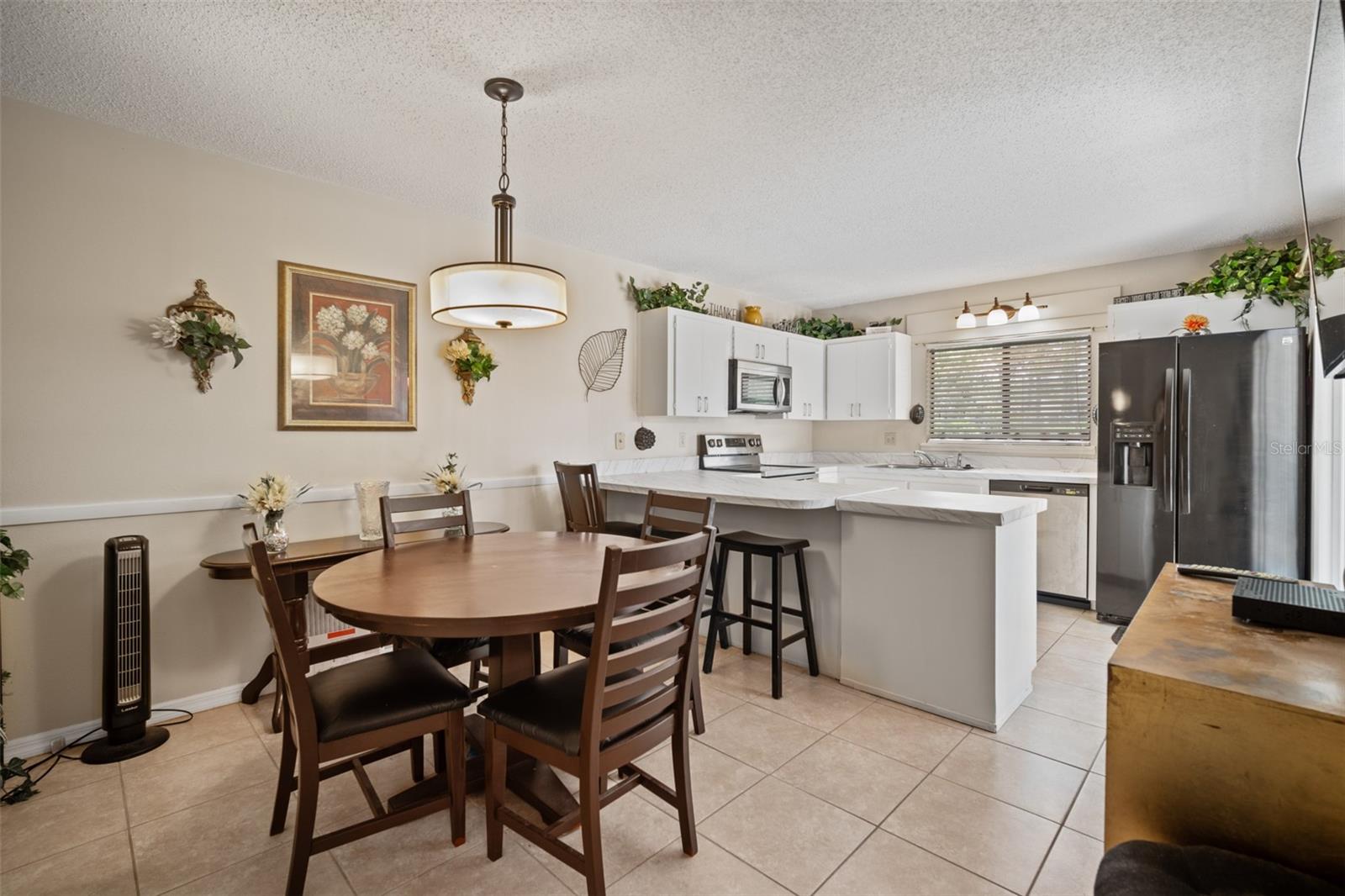 15210 E POND WOODS DR #3402