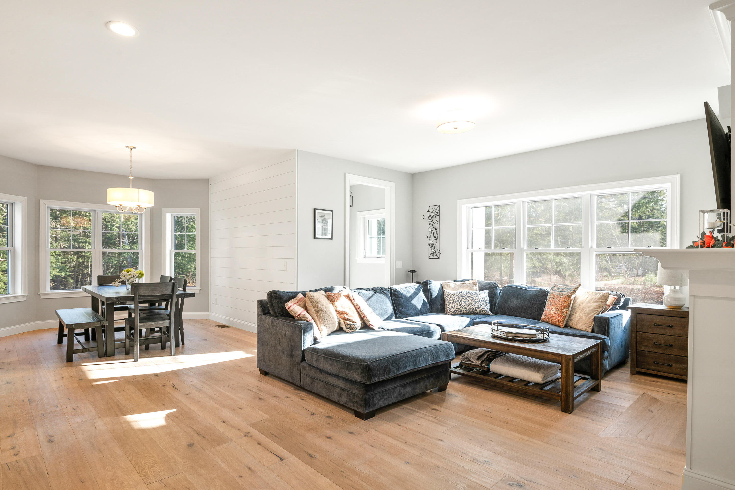 7 Pebble Way