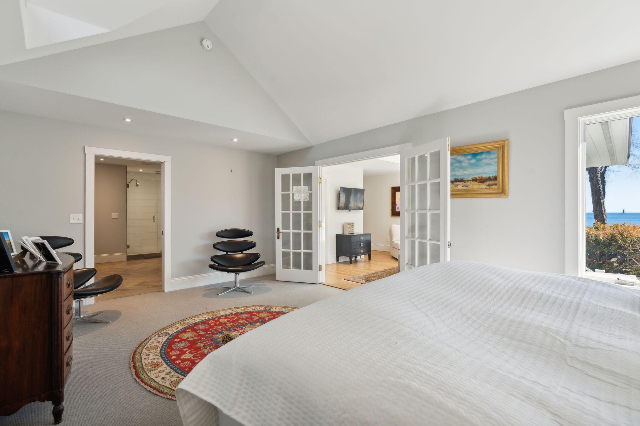 2 Windward Way