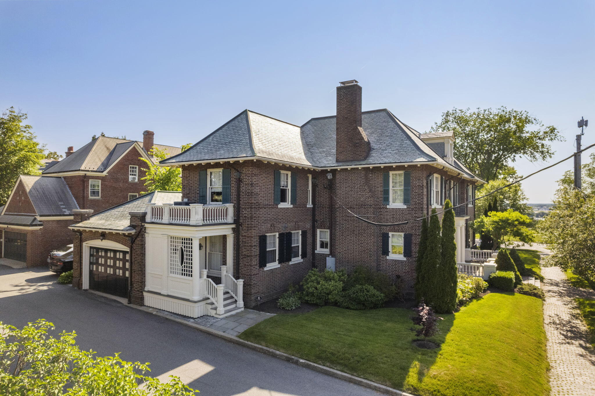 98 Carroll Street