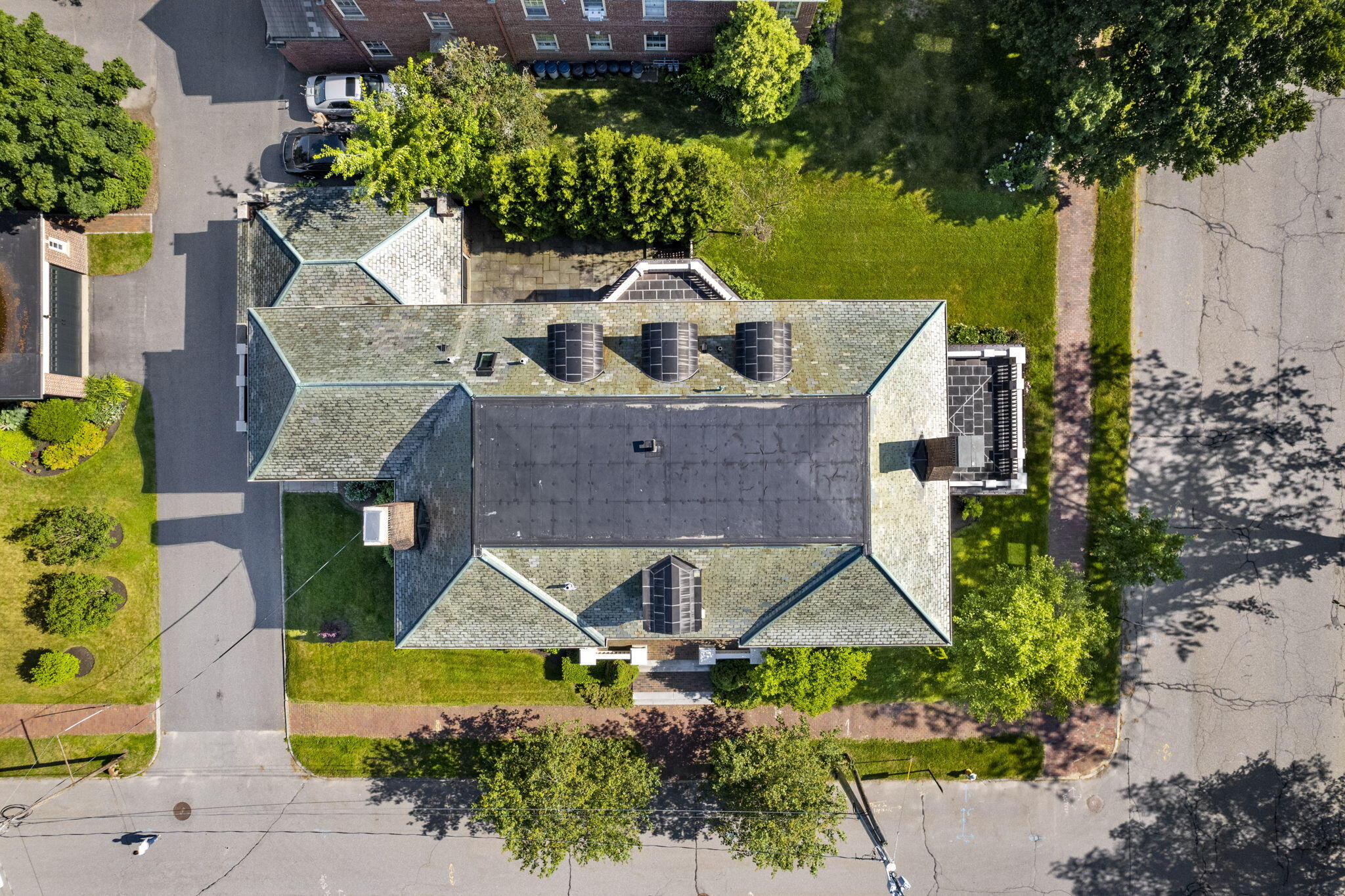98 Carroll Street