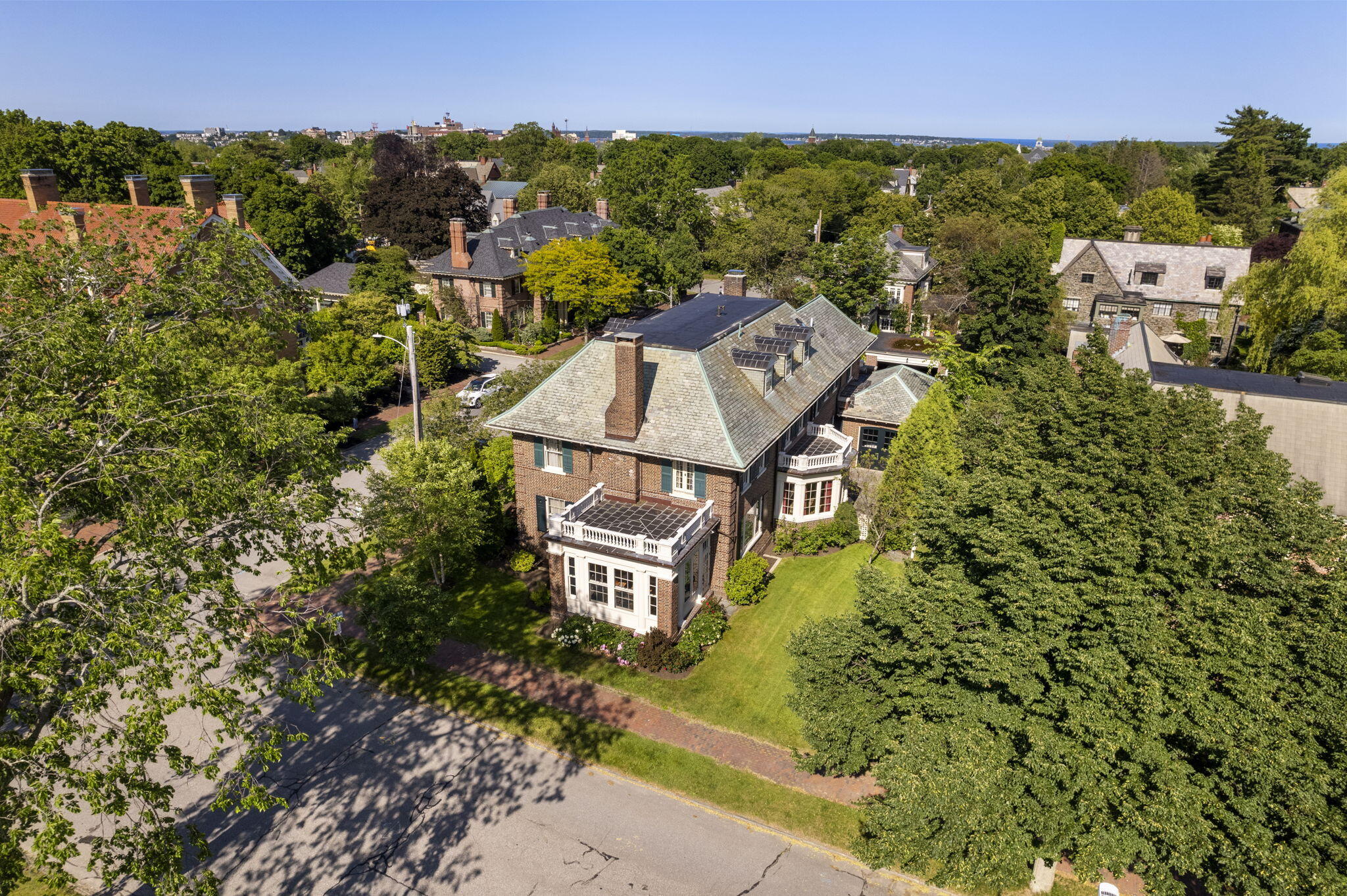 98 Carroll Street