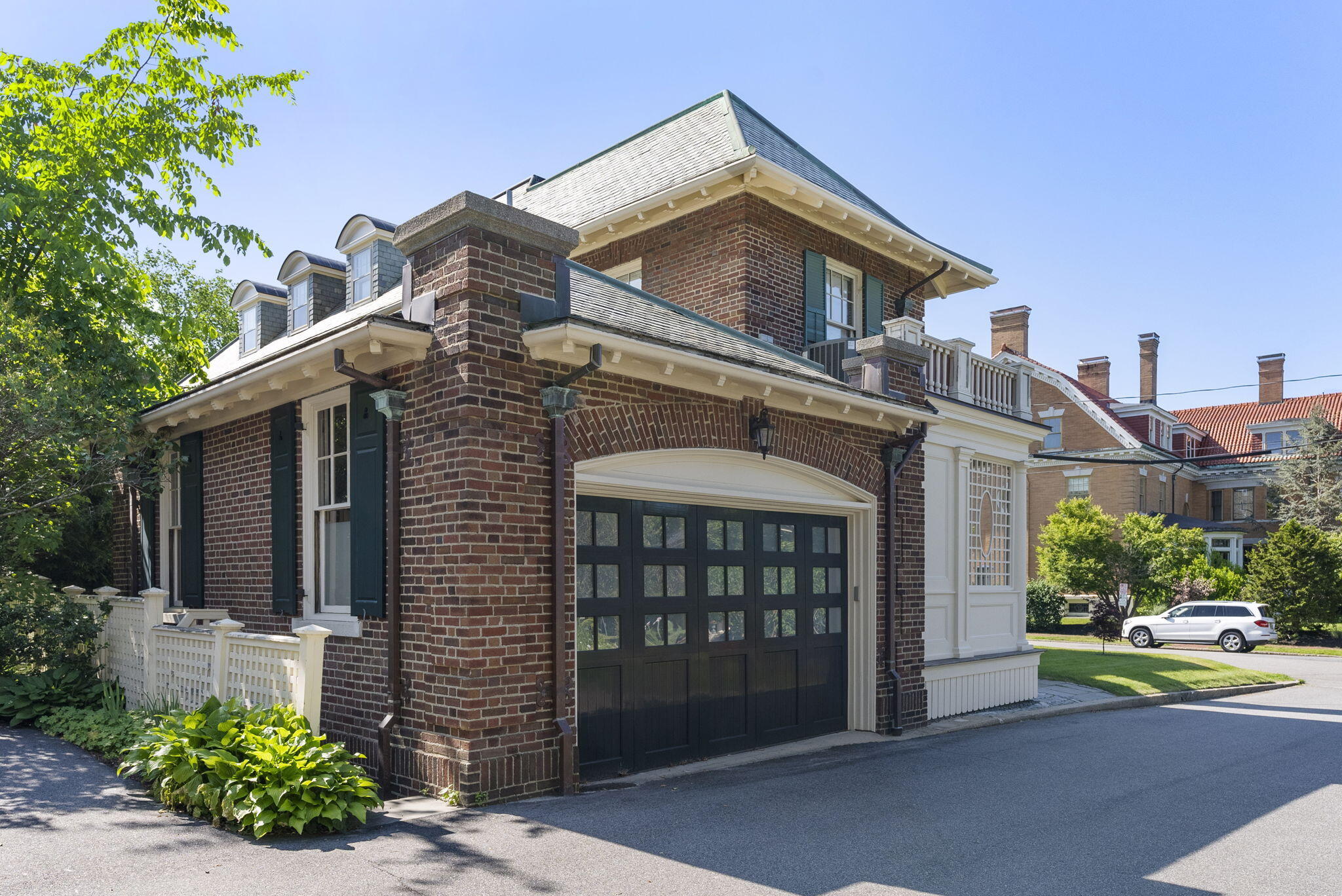 98 Carroll Street