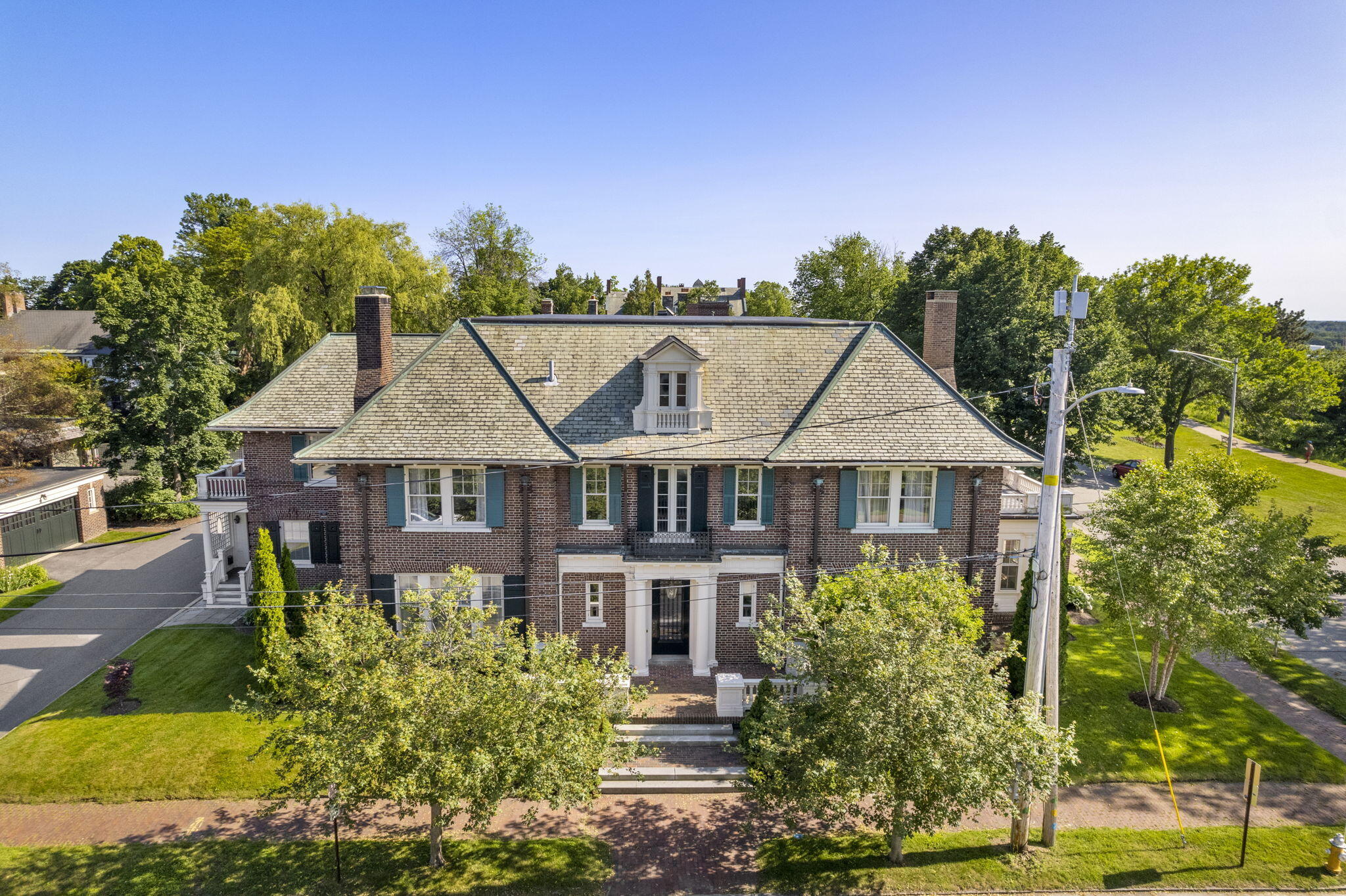 98 Carroll Street
