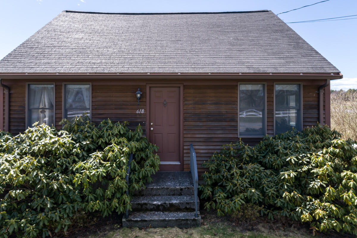 618 North Road