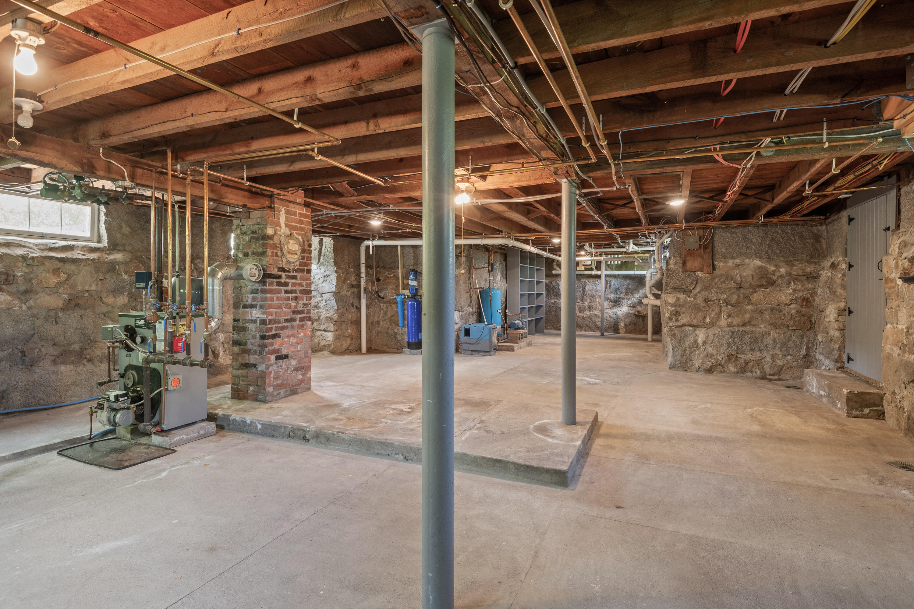 822 Alewive Road