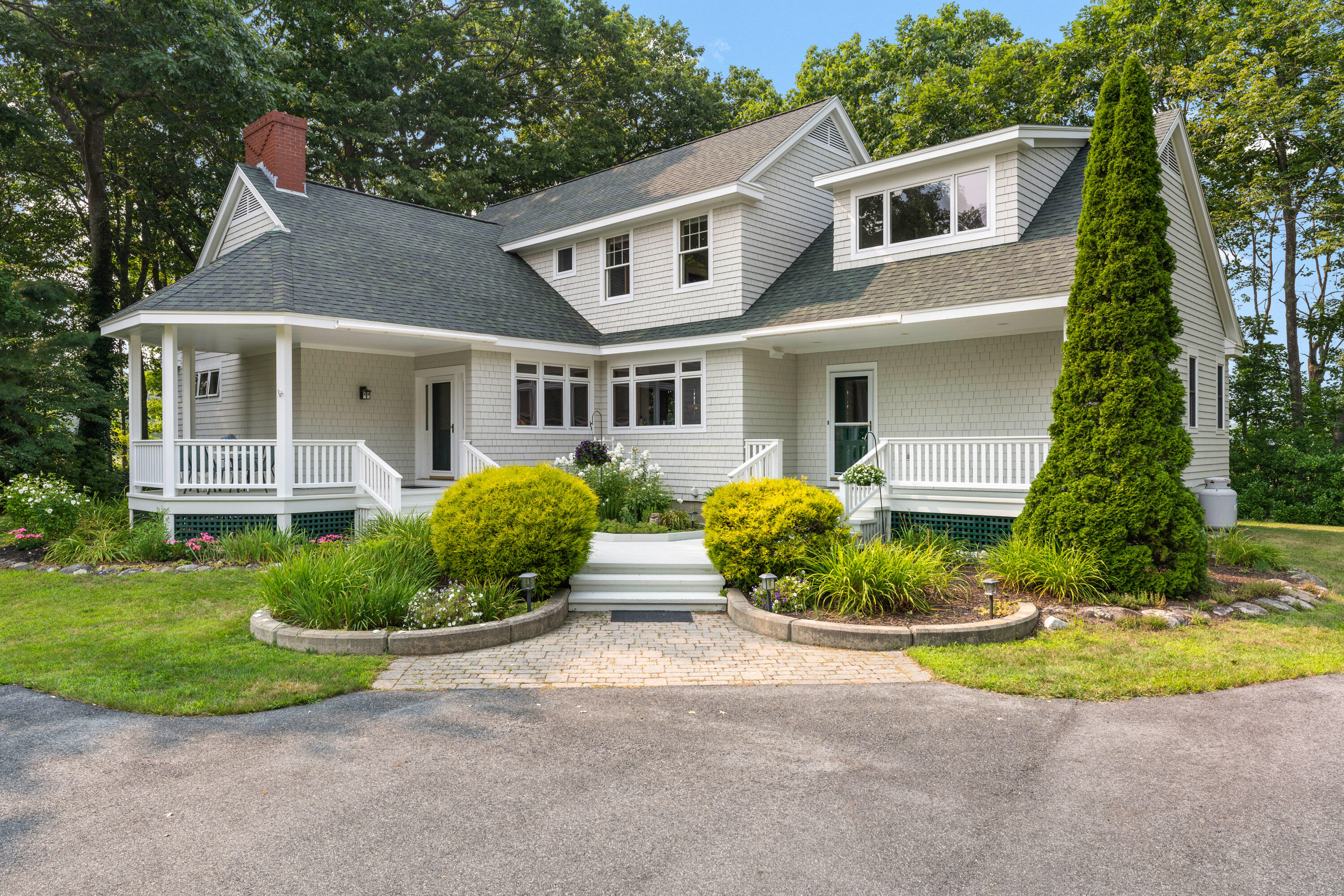 201 Western Avenue