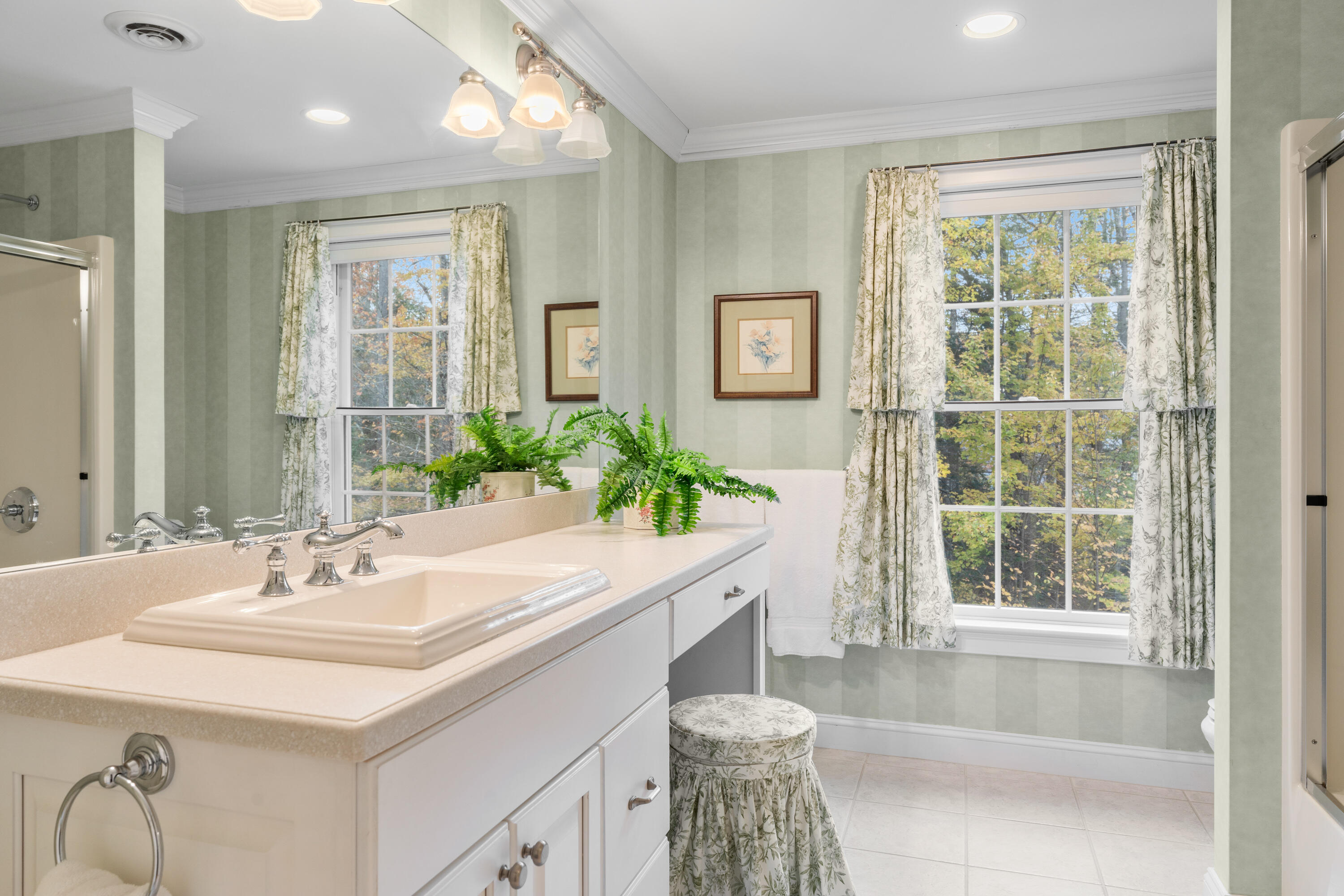 37 Granite Ridge Road, 37