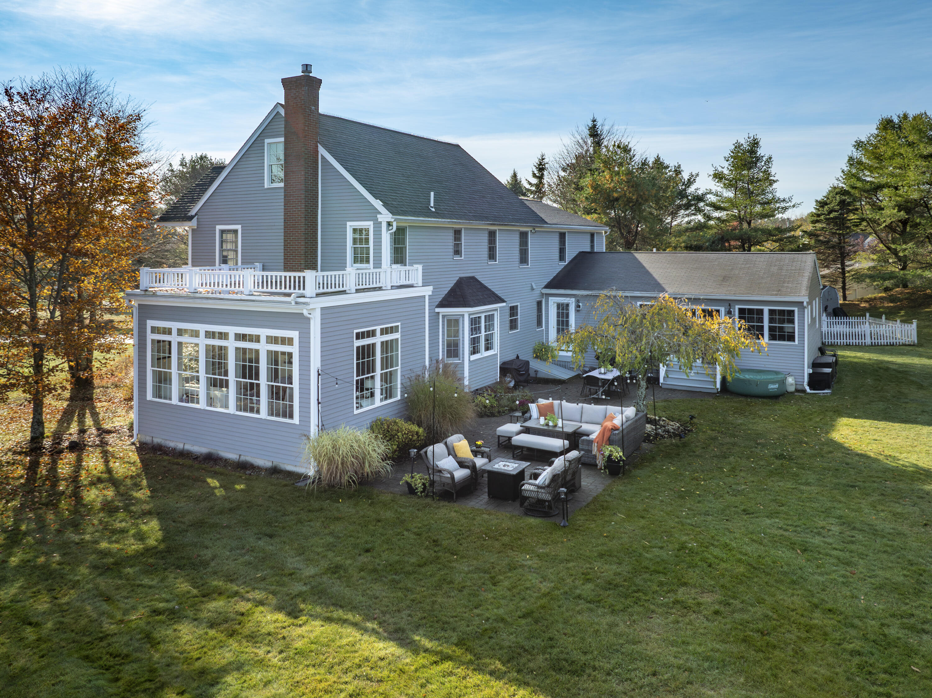 12 Clearwater Drive