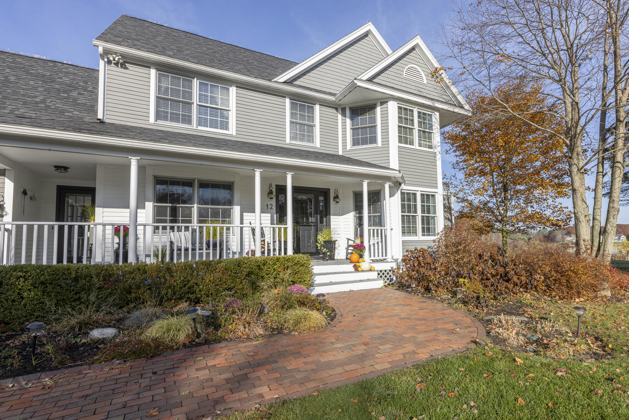 12 Clearwater Drive