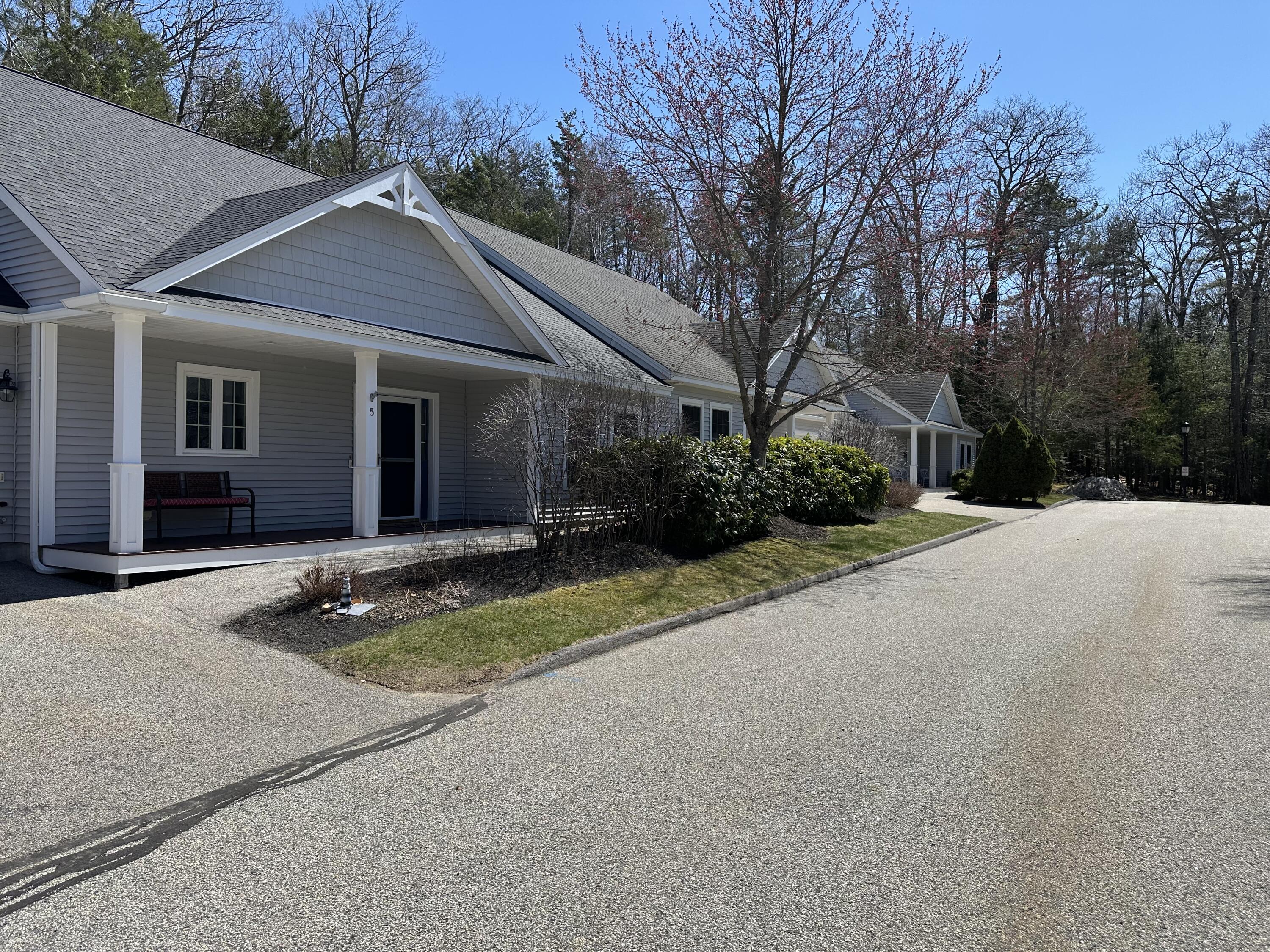 5 York Ledge Drive, 5