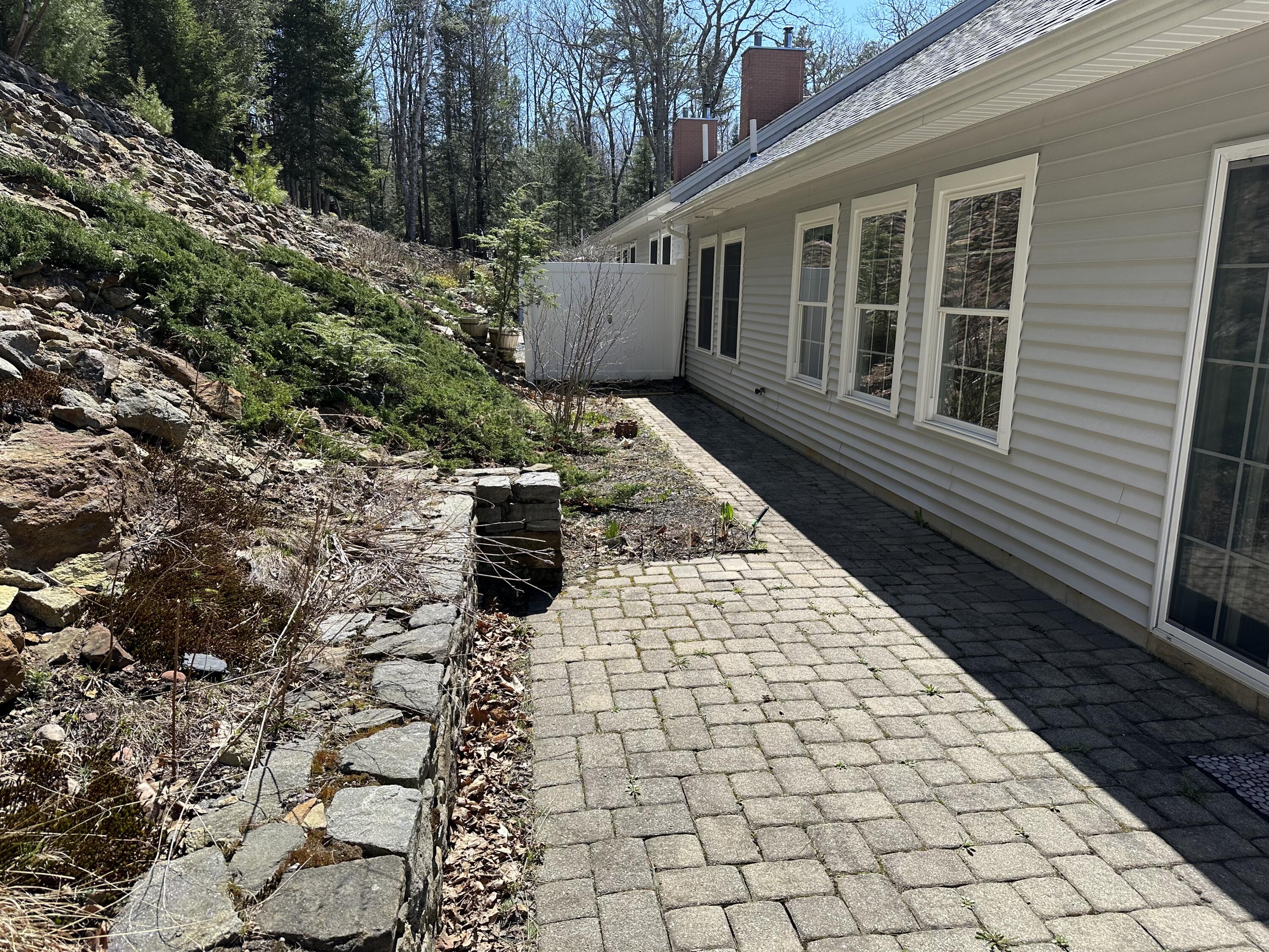5 York Ledge Drive, 5