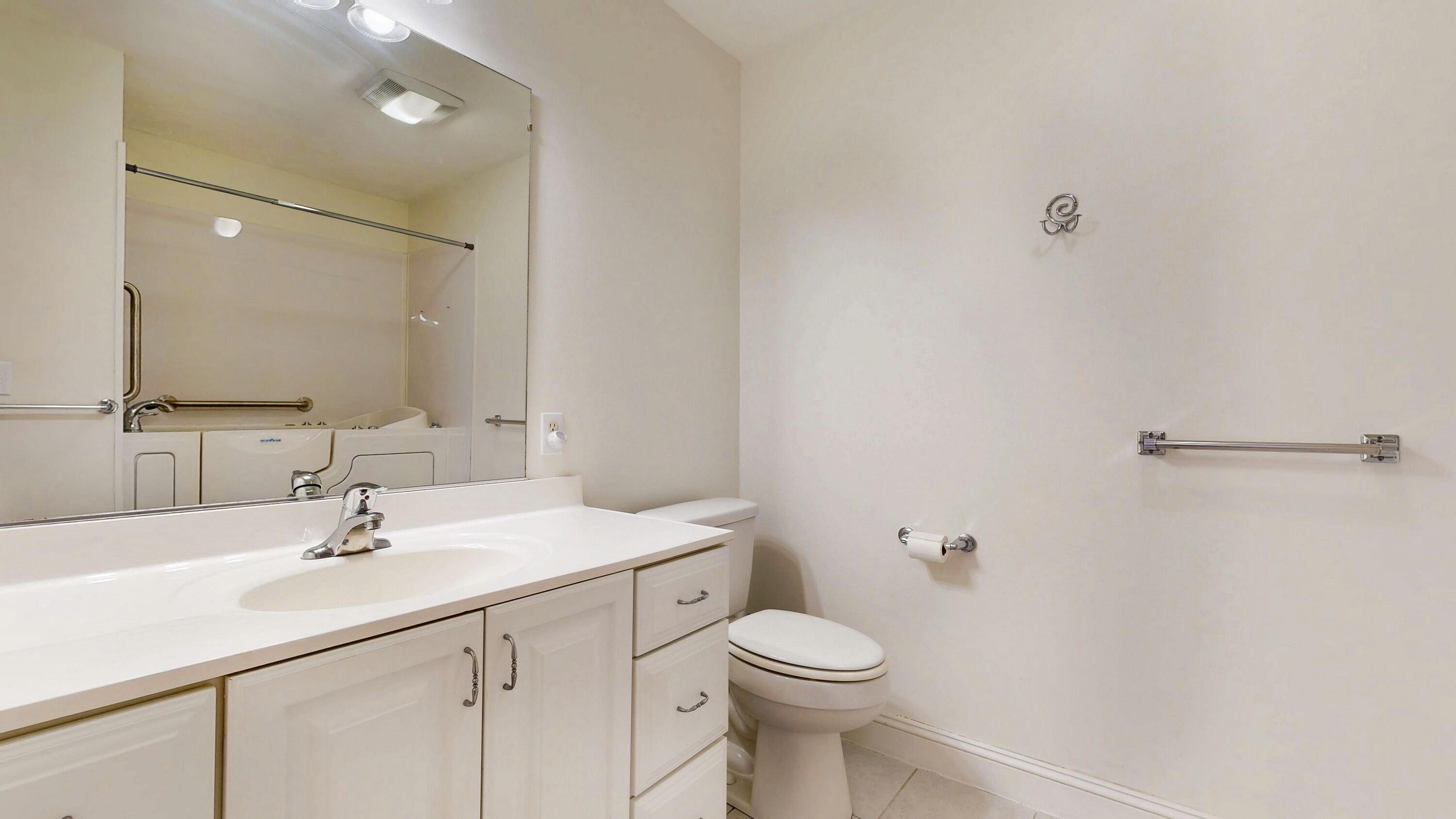 5 York Ledge Drive, 5