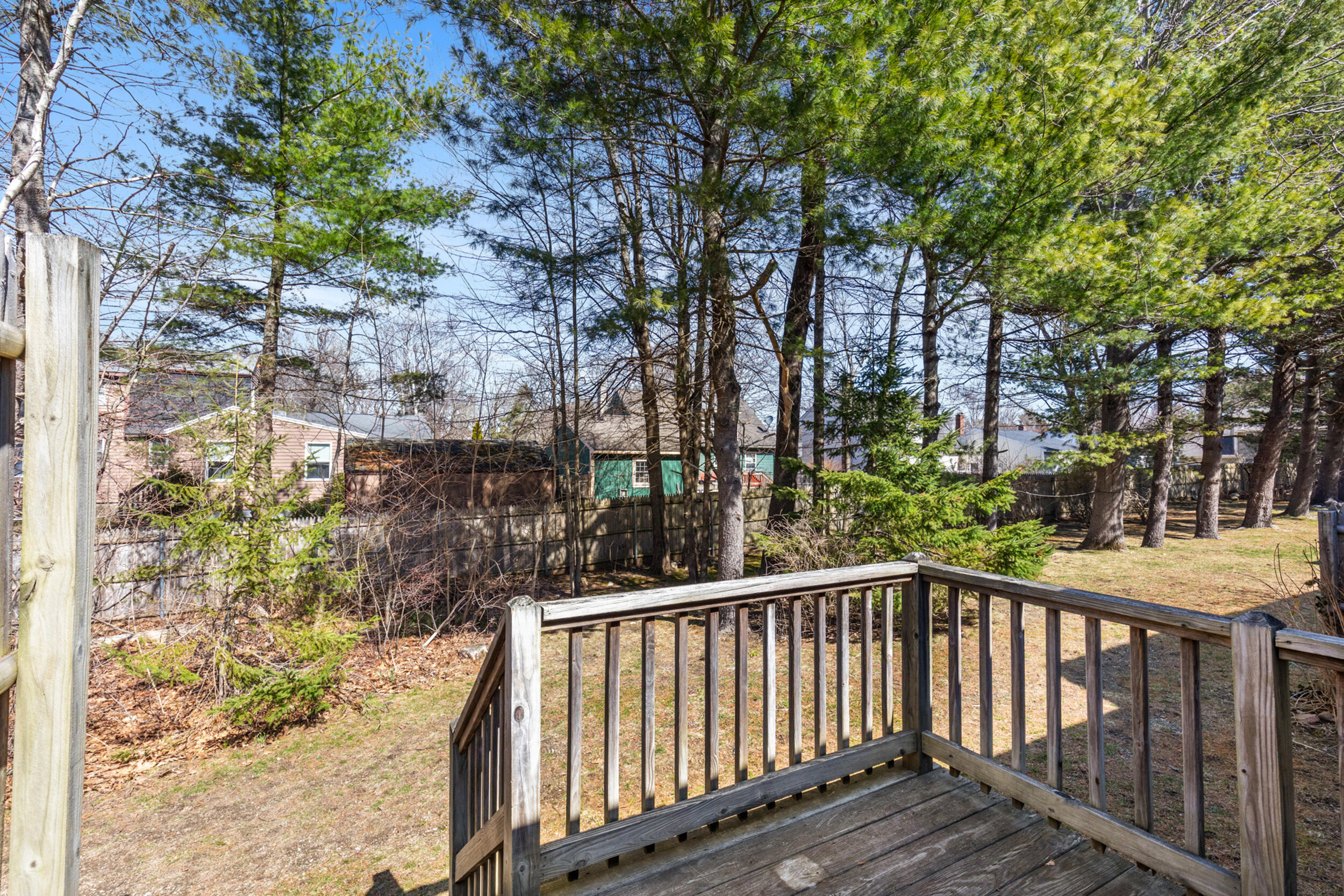 12 Northwood Drive, 12