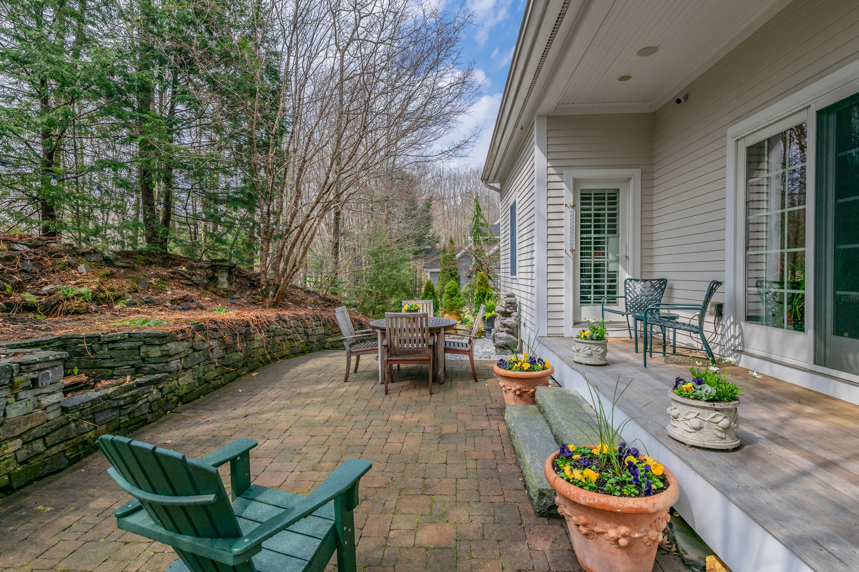 16 Old Oak Way, 16