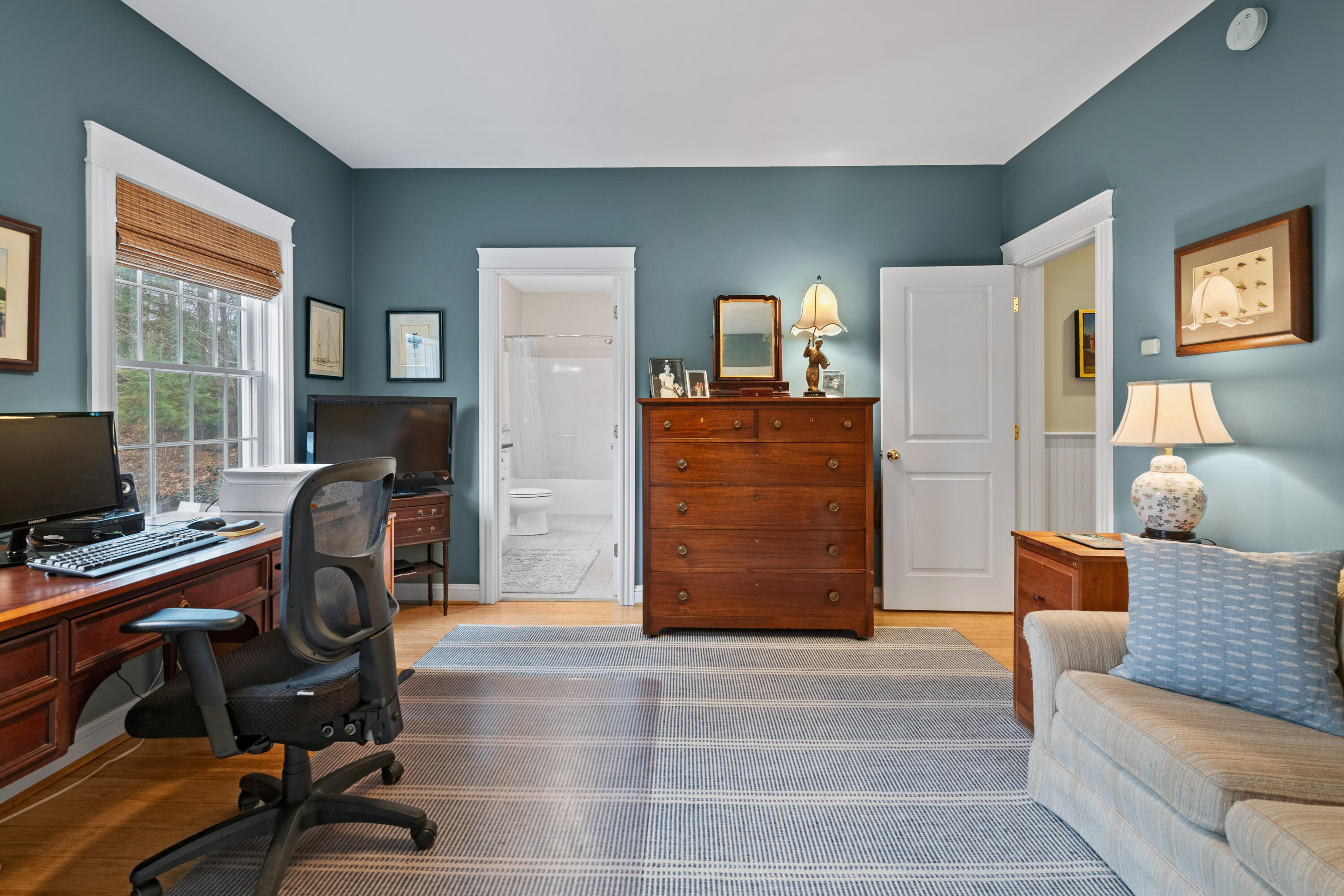 16 Old Oak Way, 16