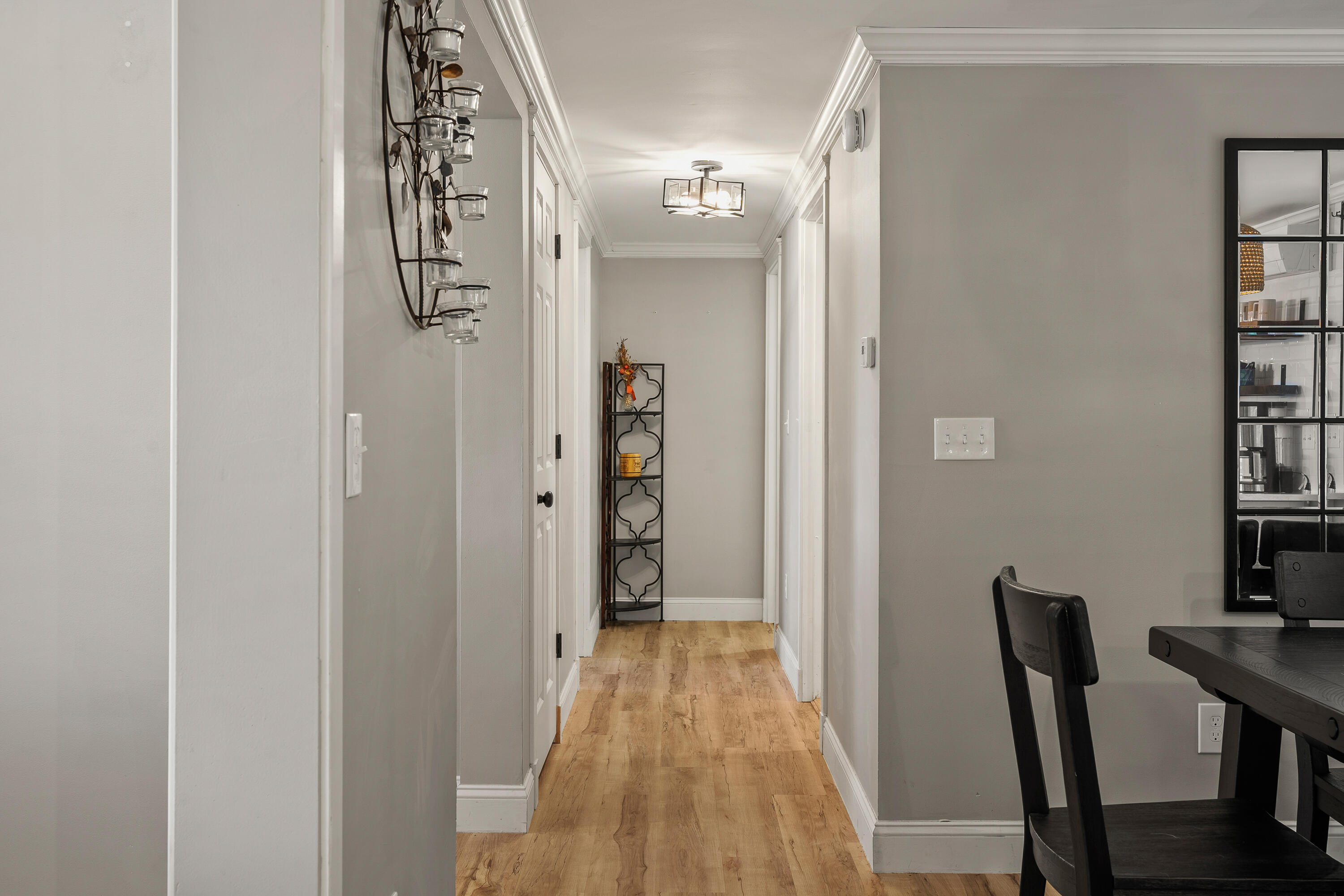 589 Roosevelt Trail