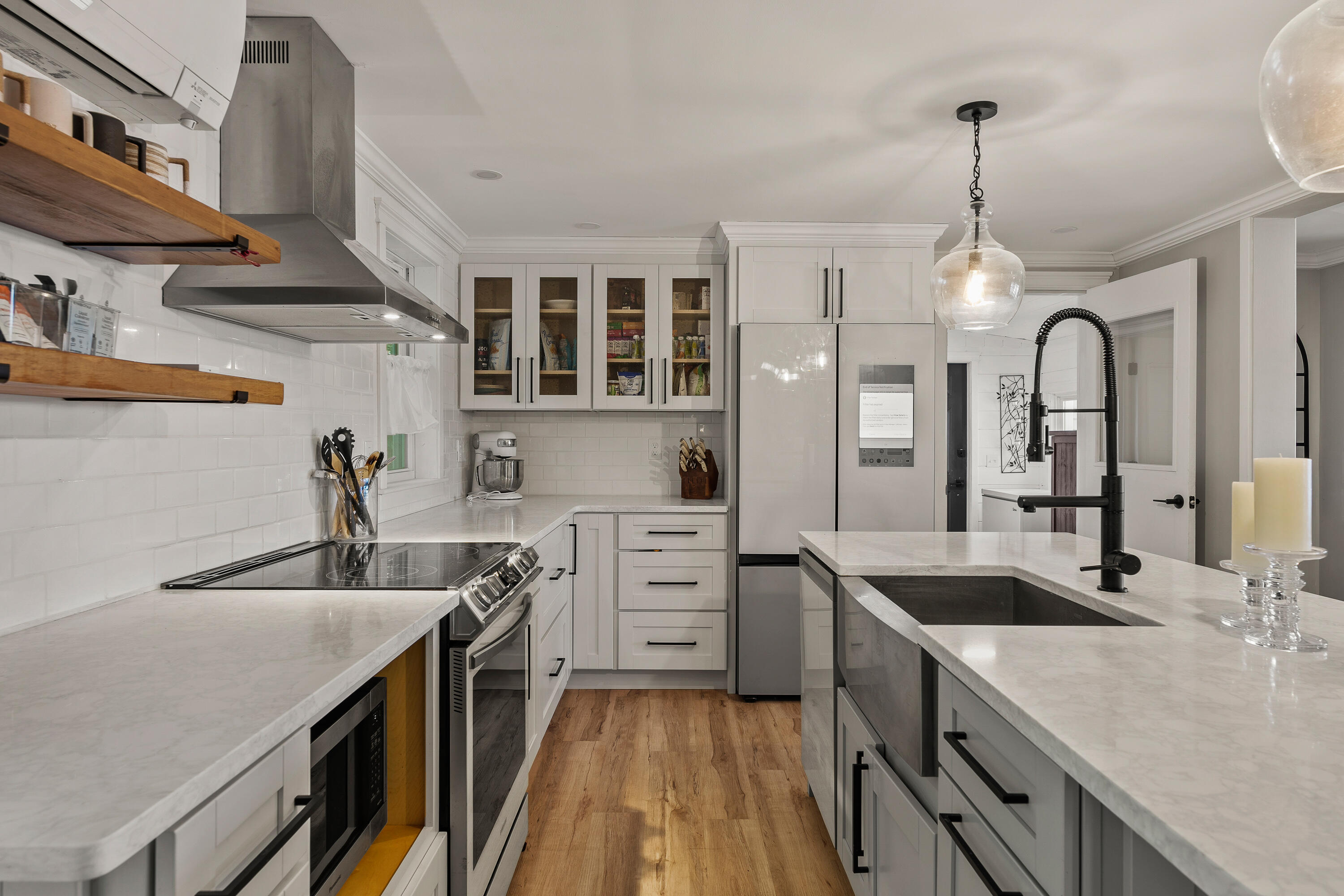589 Roosevelt Trail