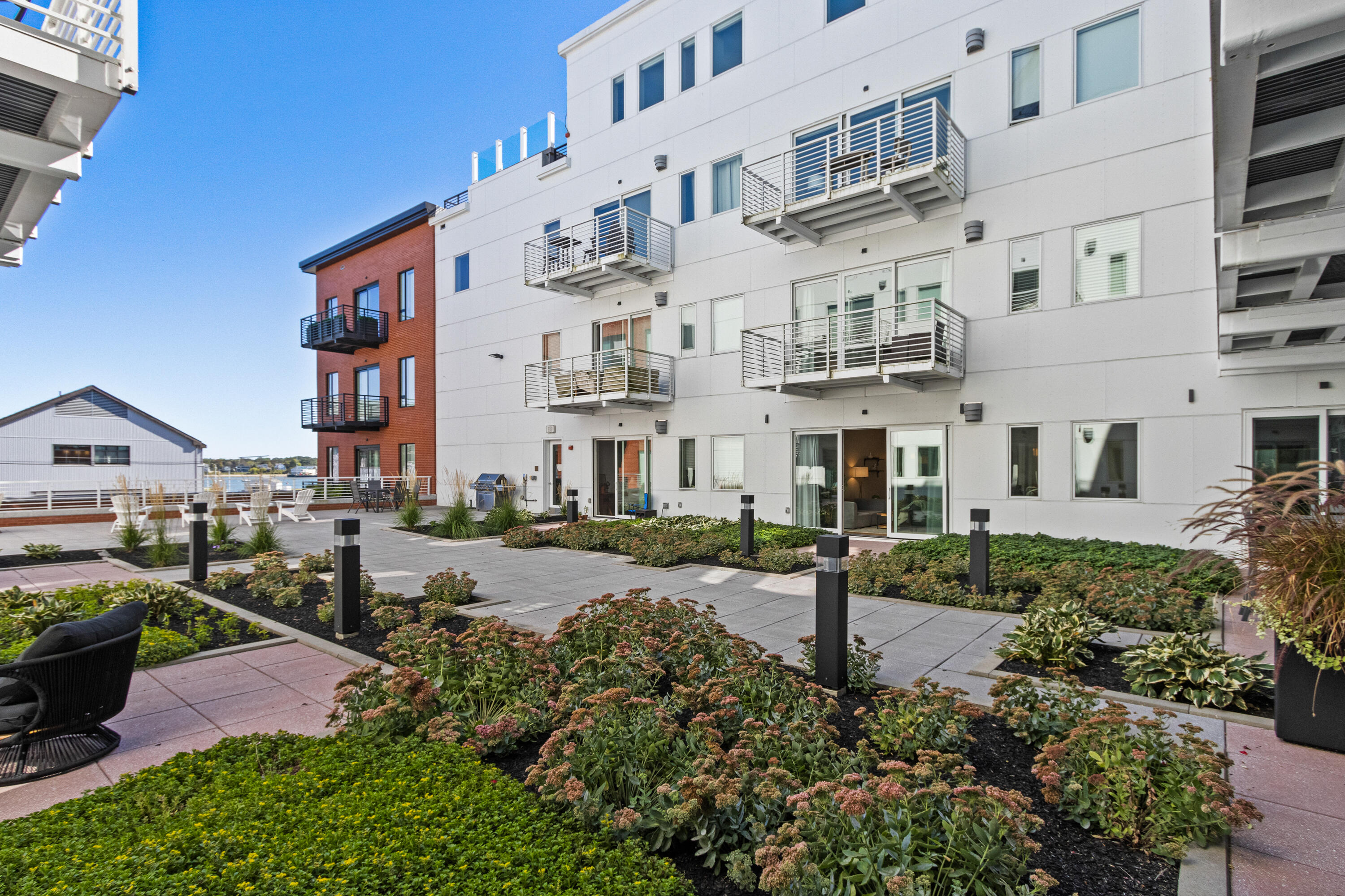 383 Commercial Street 315