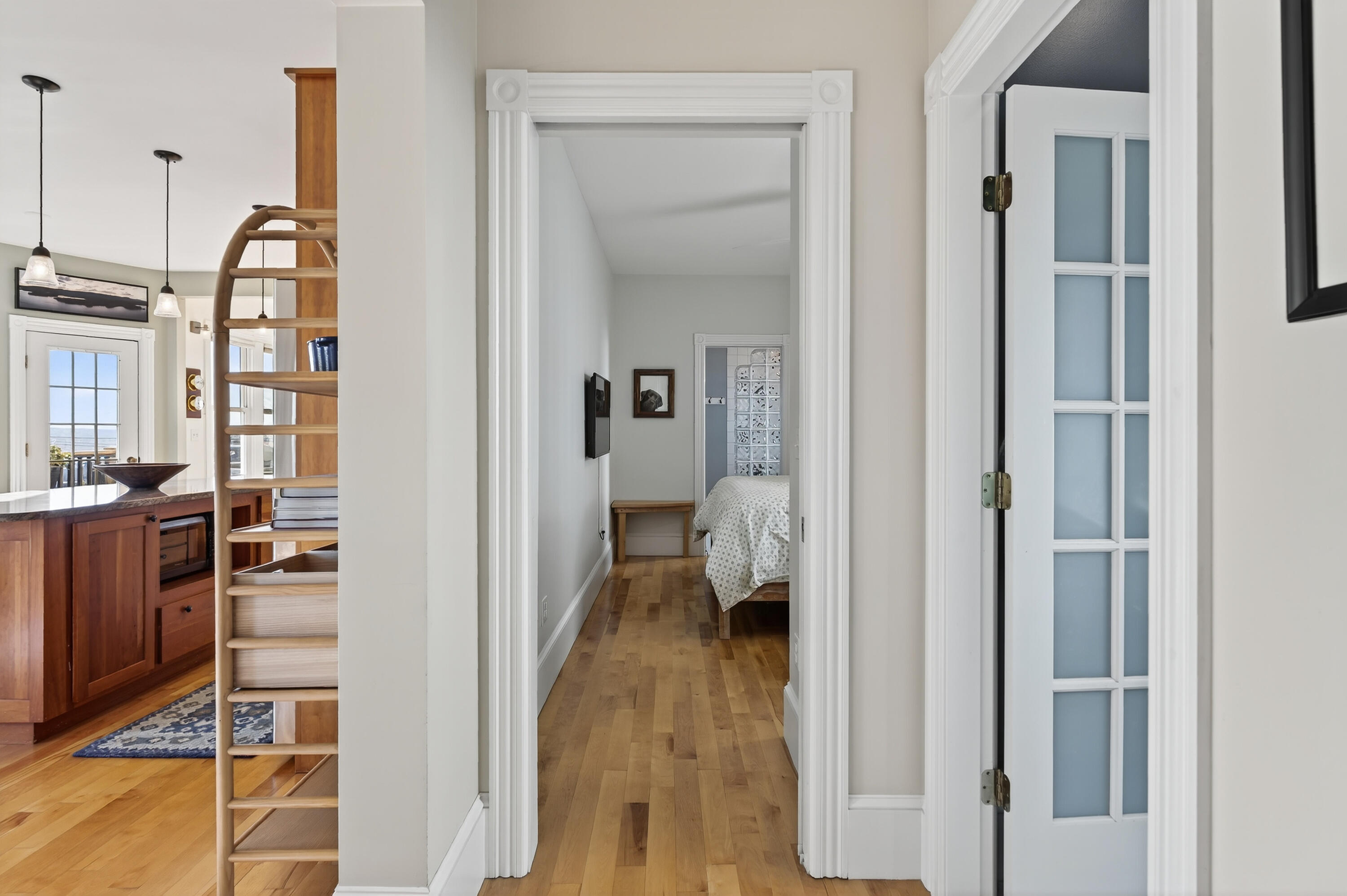 21 Sheridan Street, 3