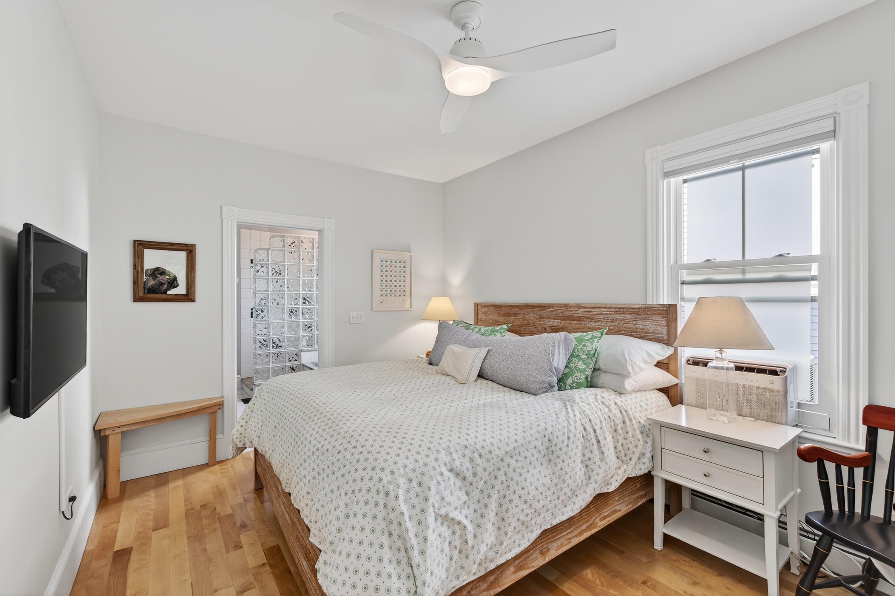 21 Sheridan Street, 3