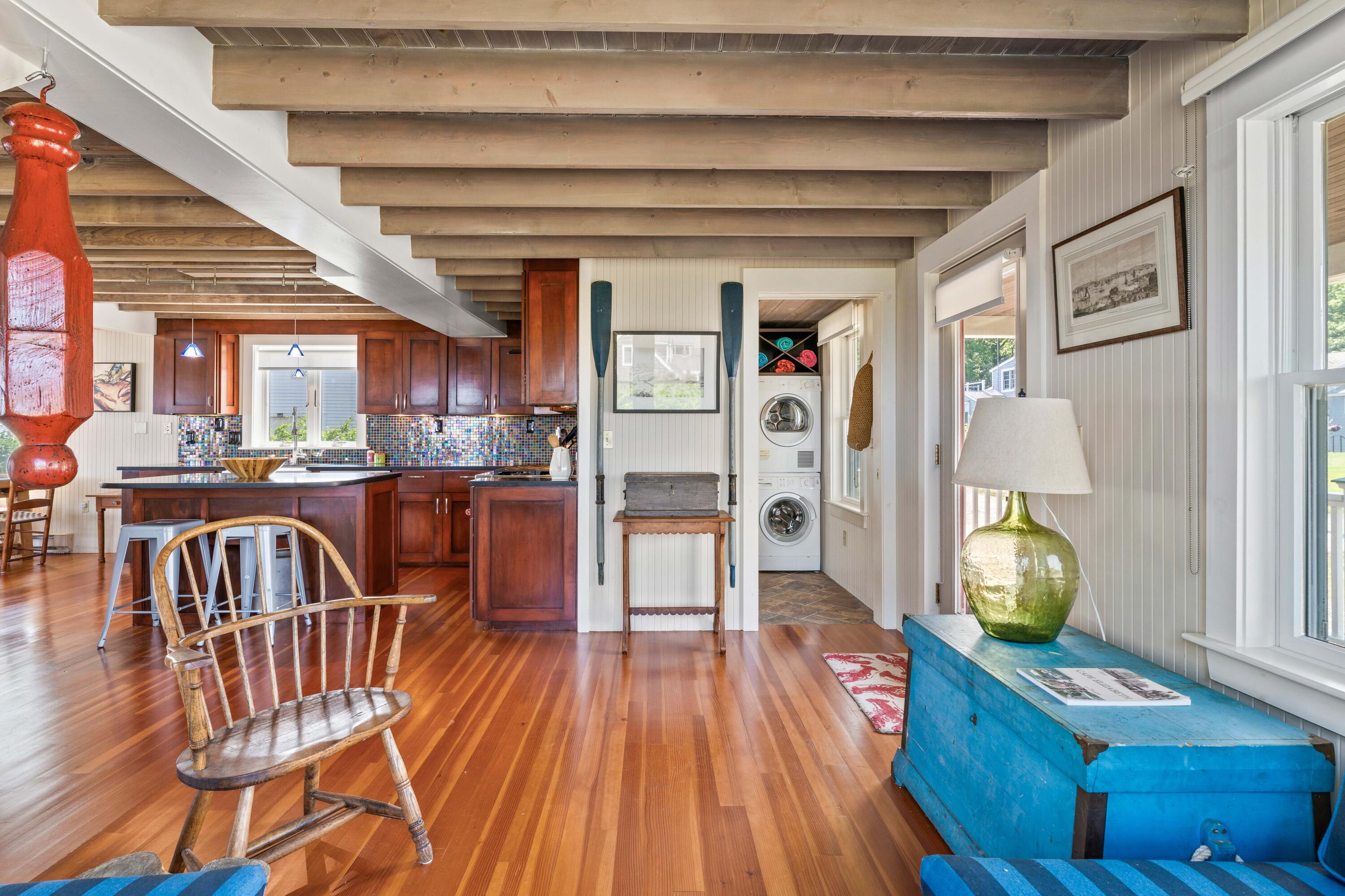 7 Dyer Lane