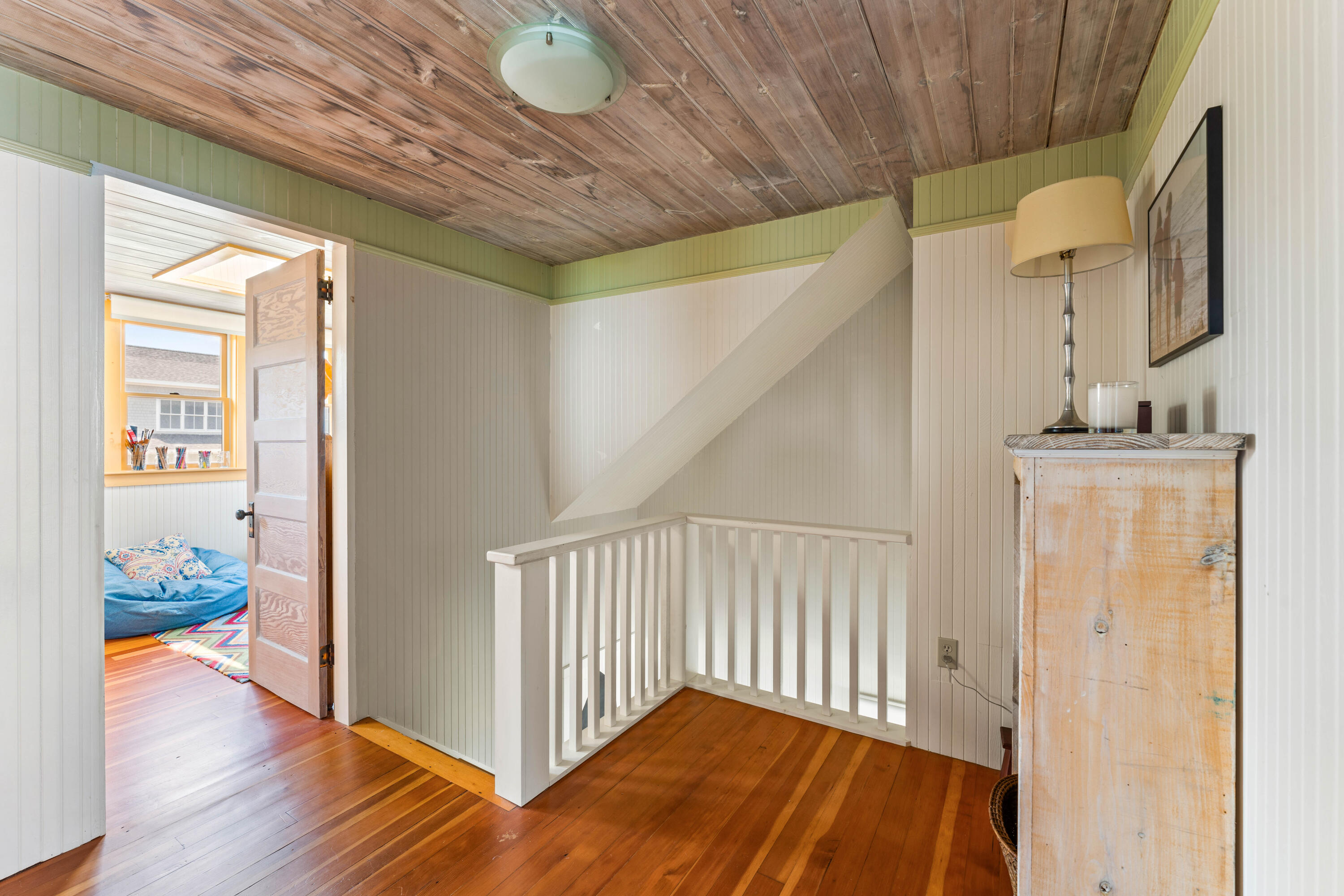 7 Dyer Lane