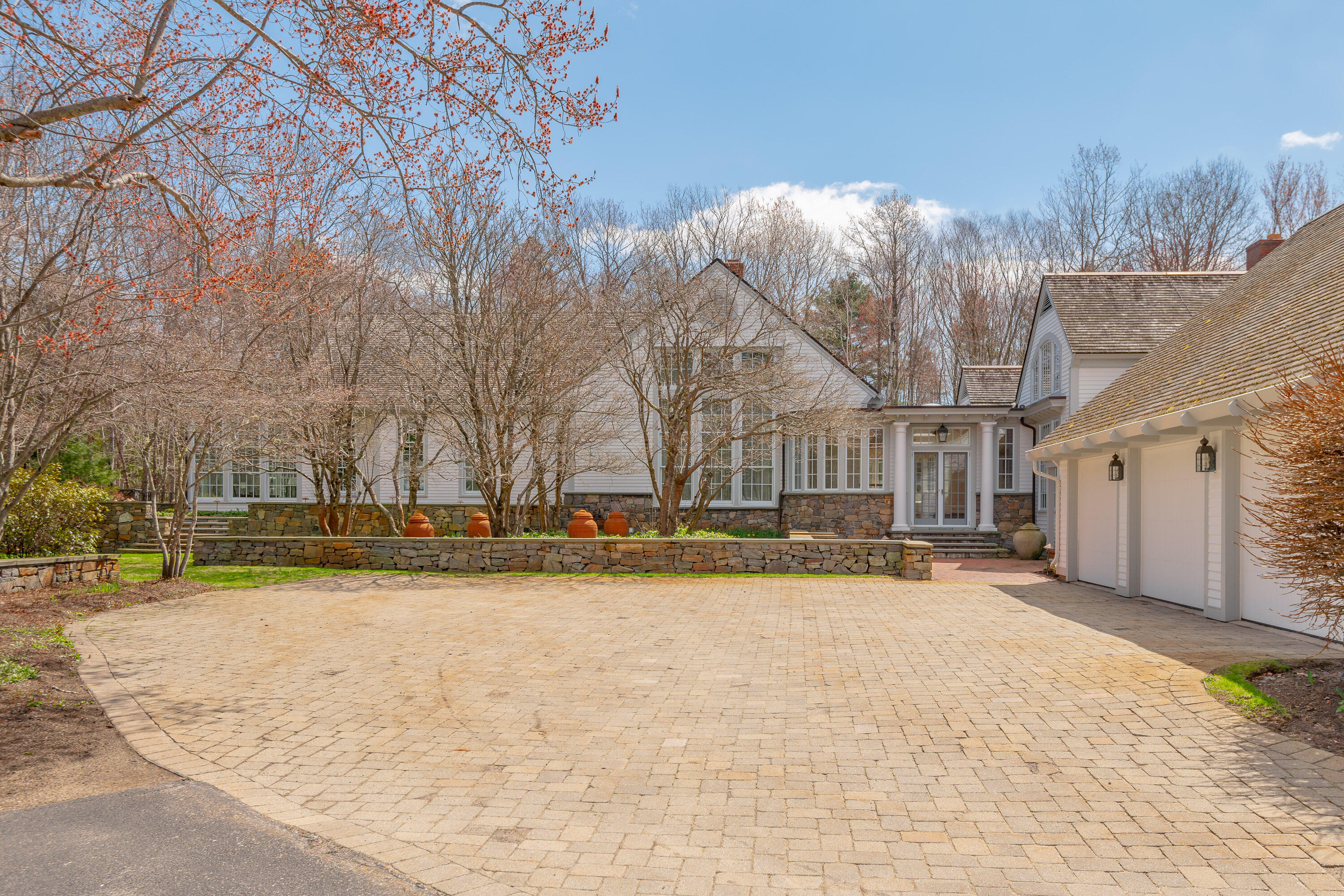 3 Canter Lane