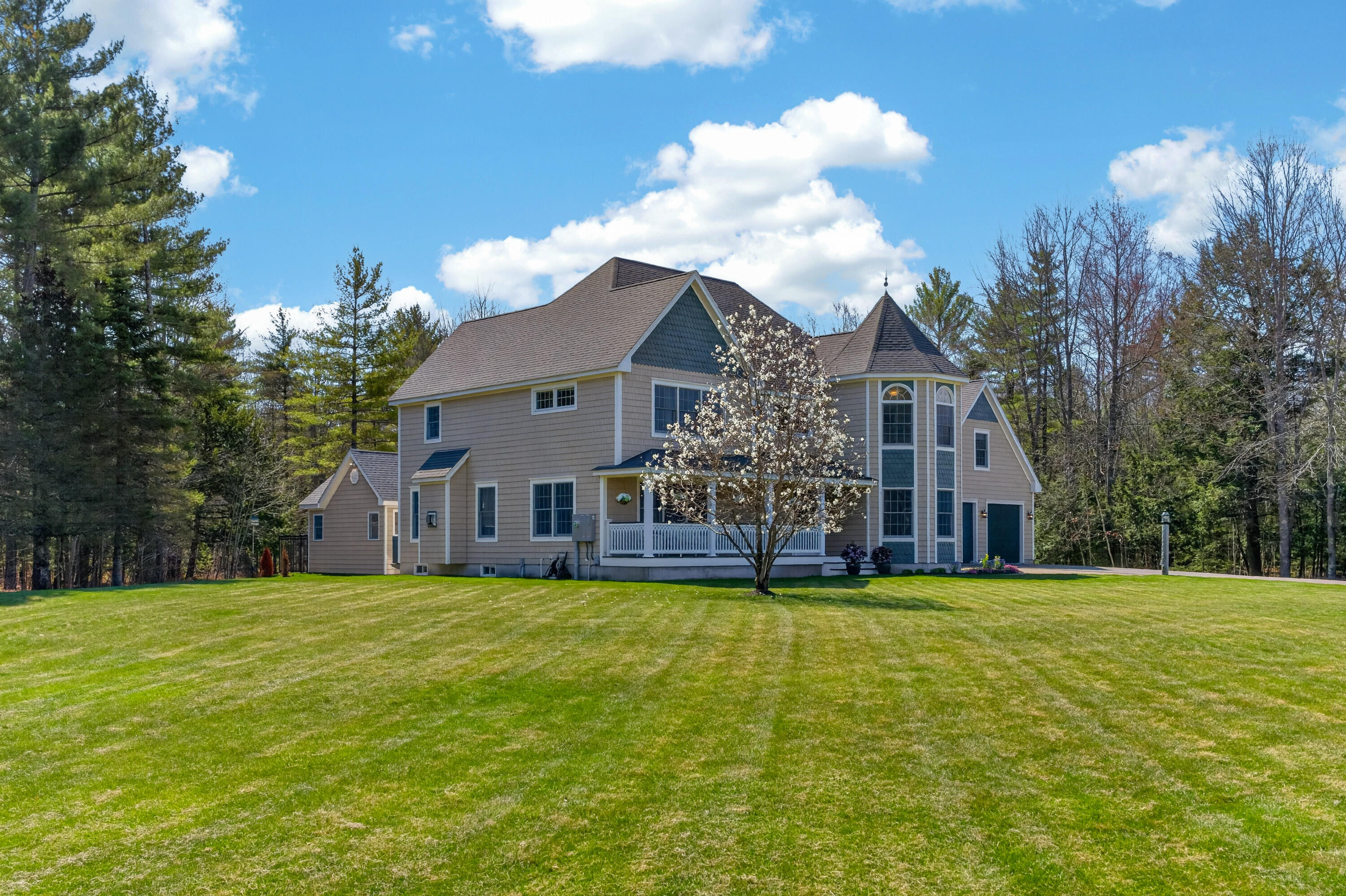 18 Laurel Ridge Road