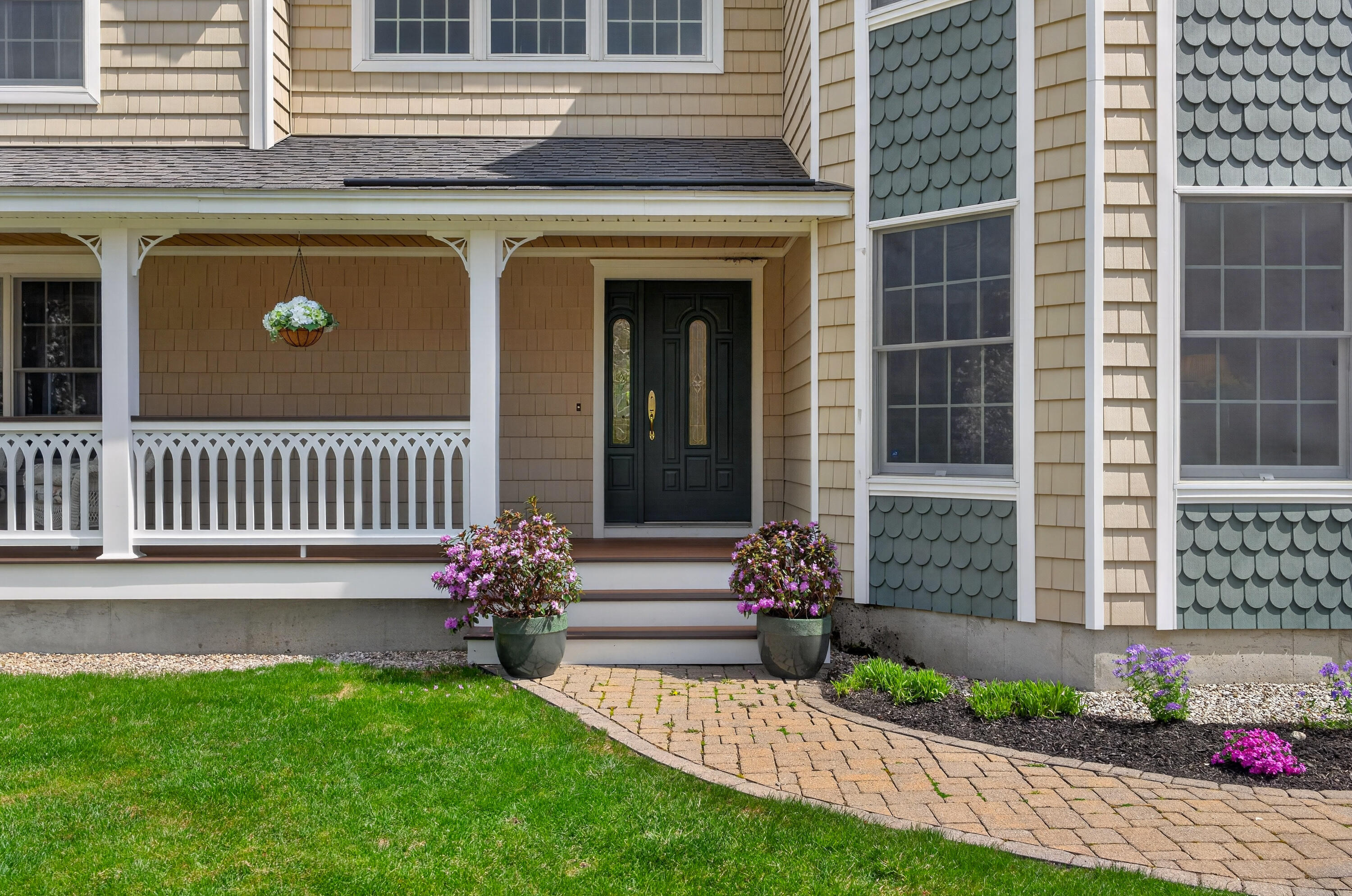 18 Laurel Ridge Road