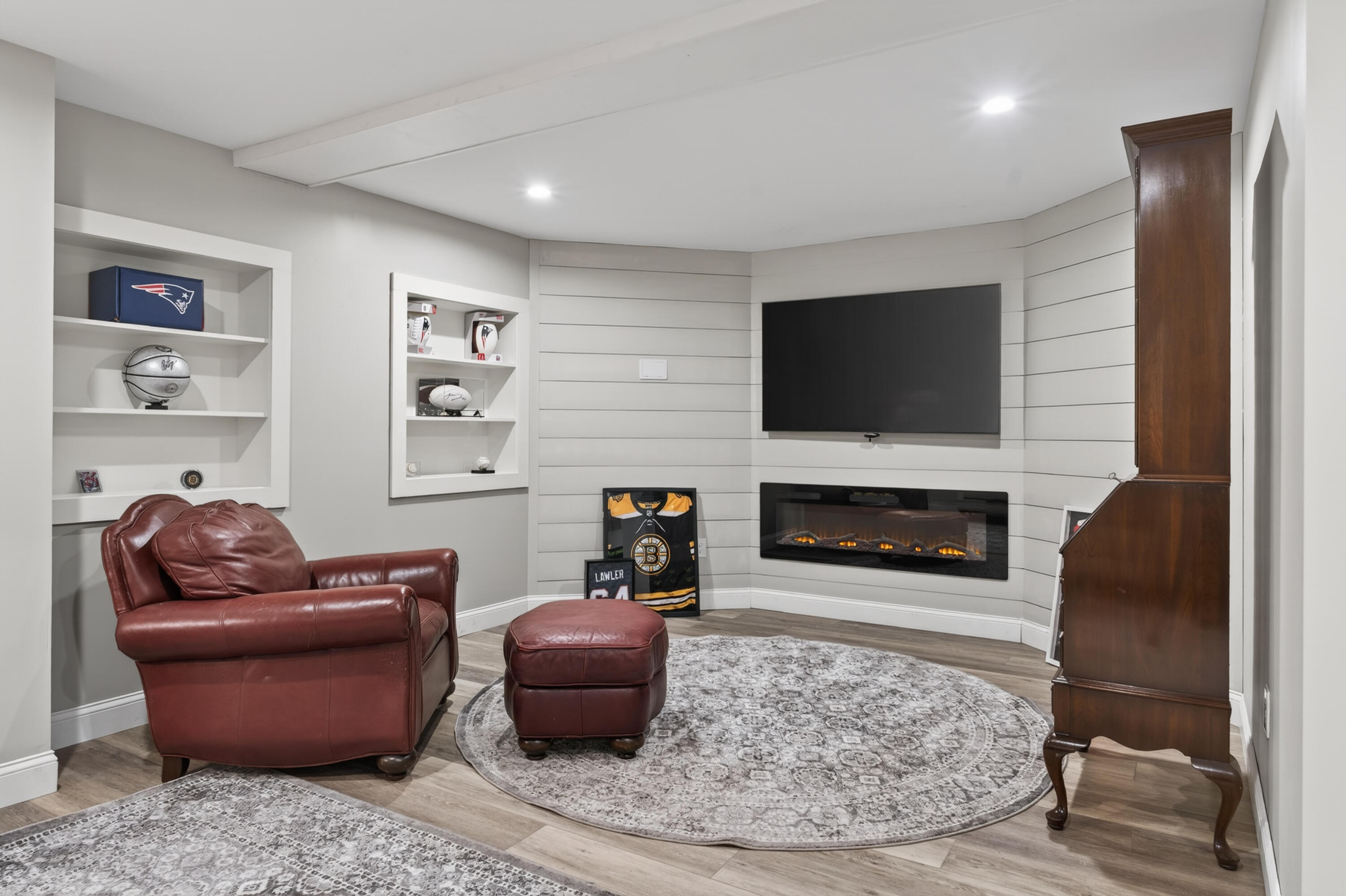18 Laurel Ridge Road