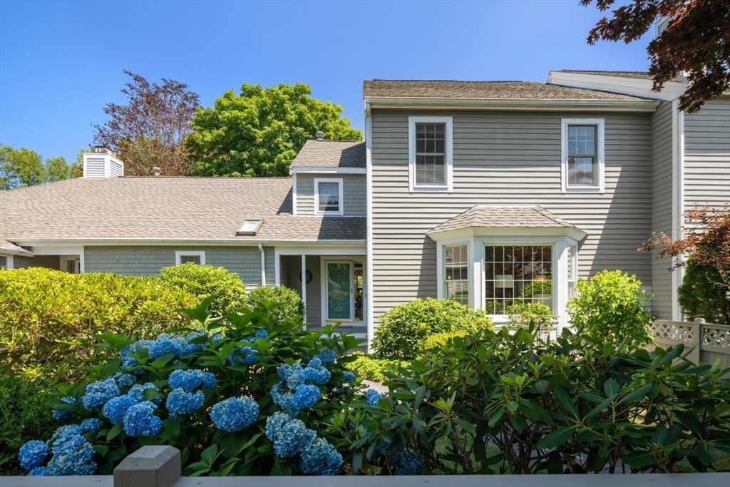 44 Floret Circle # 44