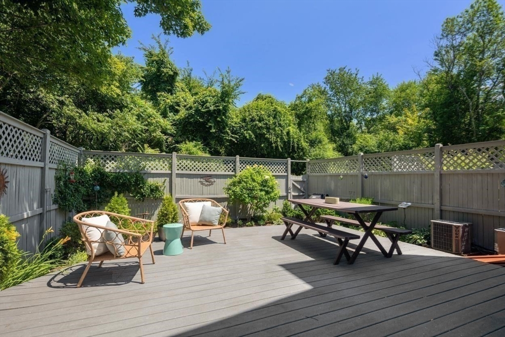 44 Floret Circle # 44