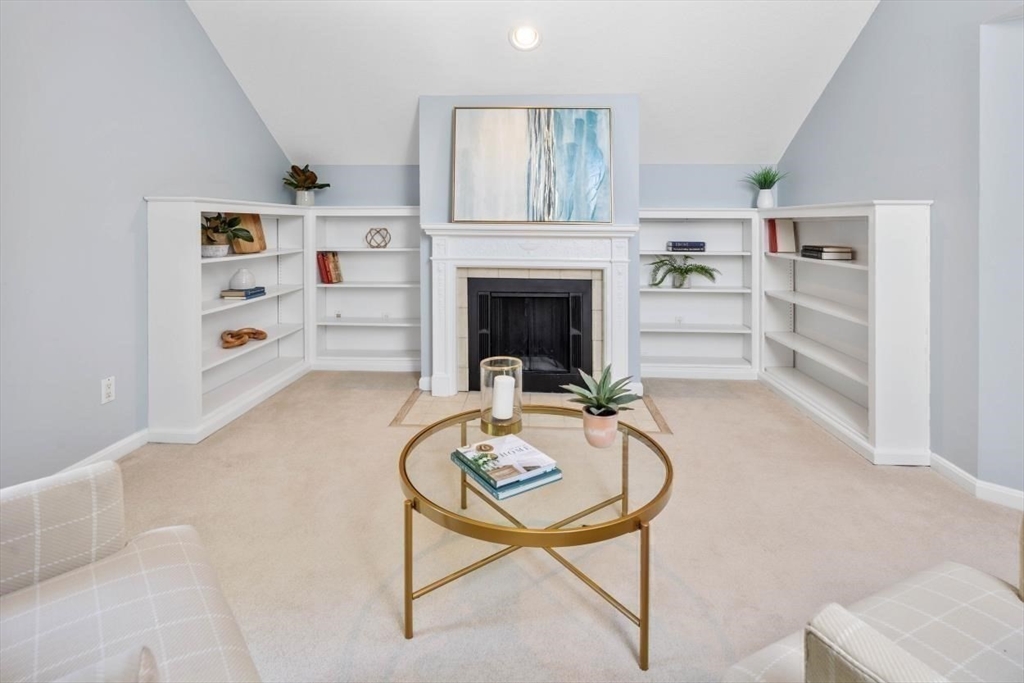 44 Floret Circle # 44