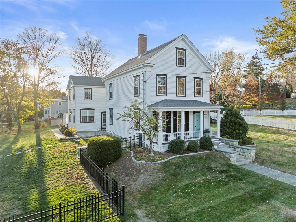 117 S Main St