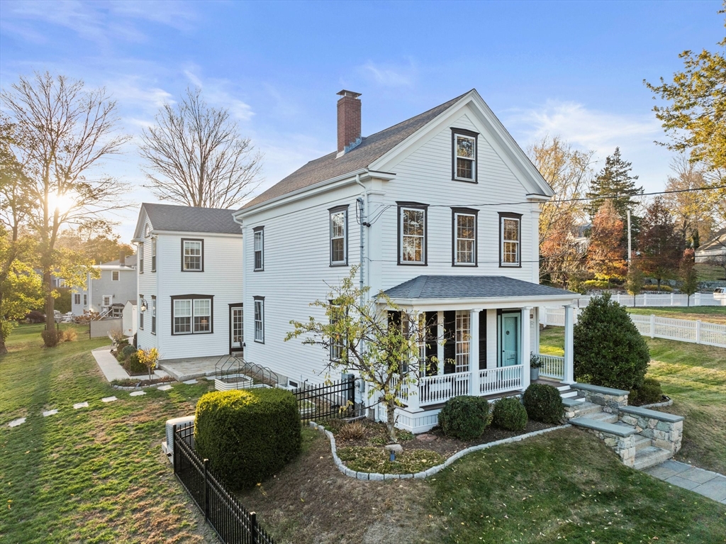 117 S Main St