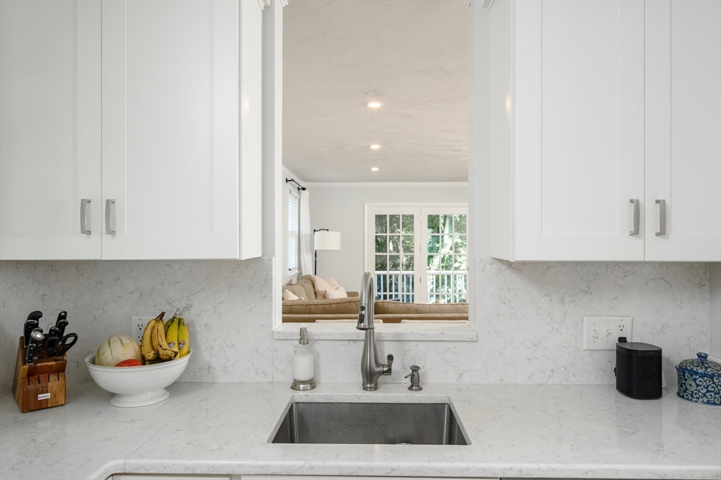 5 Adams Ct # 5, Hingham Unit: 5