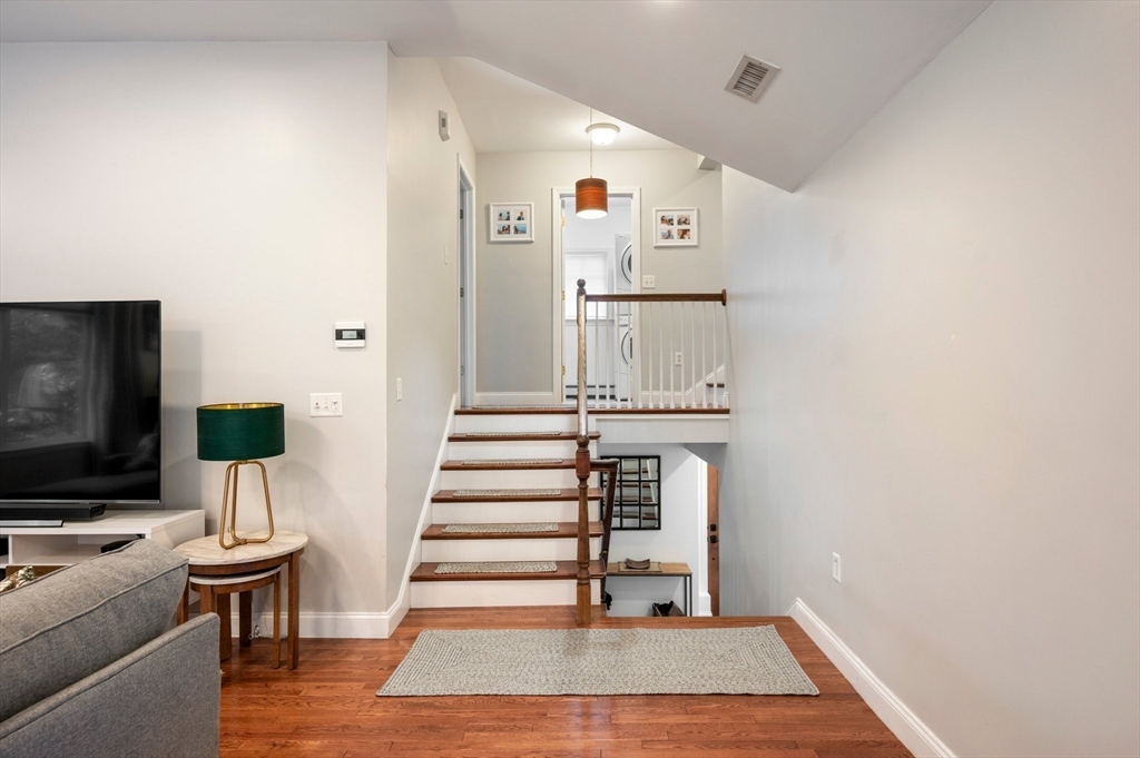 52 Elm St