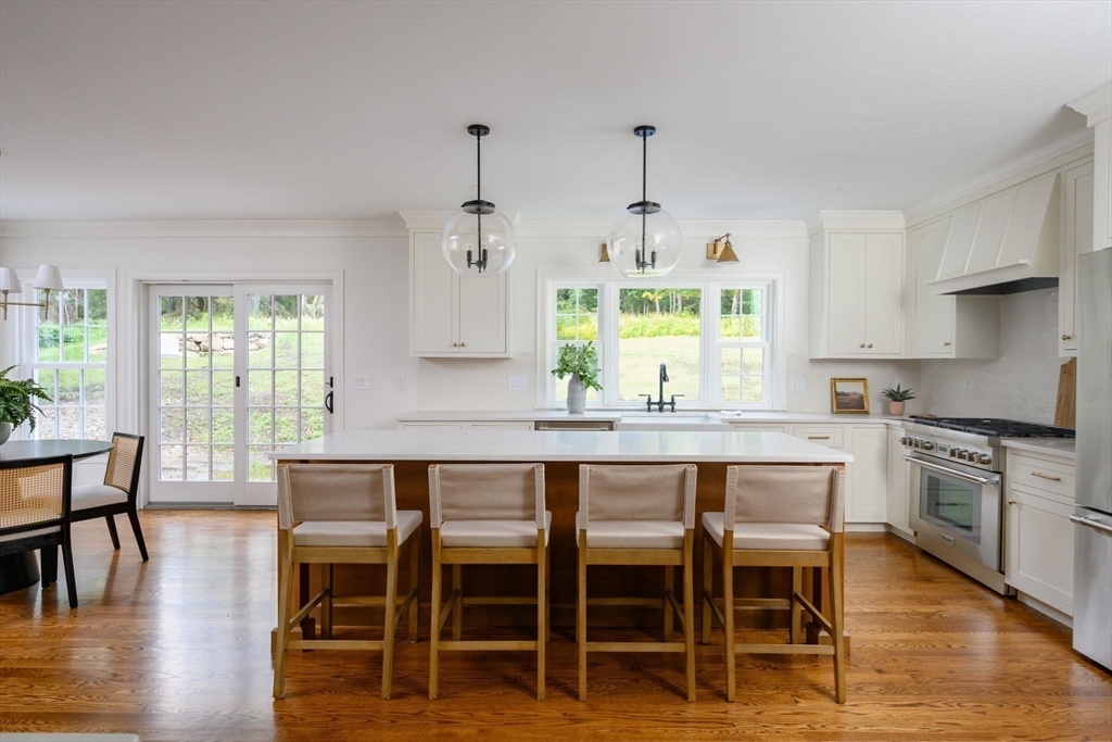 5 Woodbine Lane