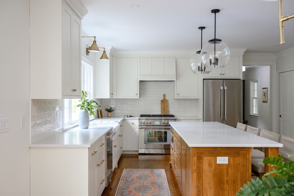 5 Woodbine Lane