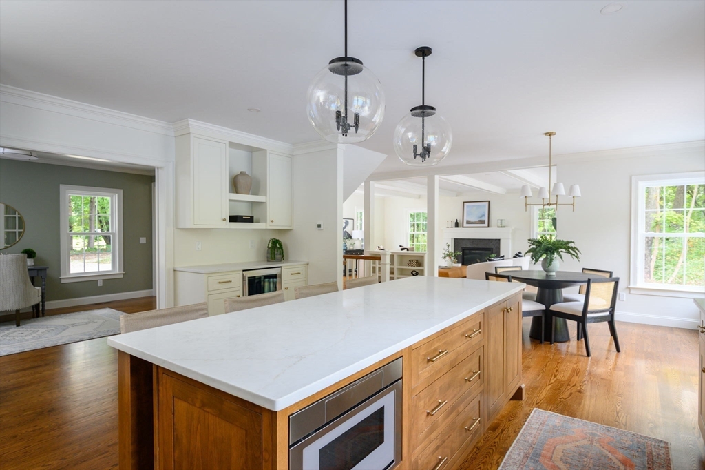5 Woodbine Lane